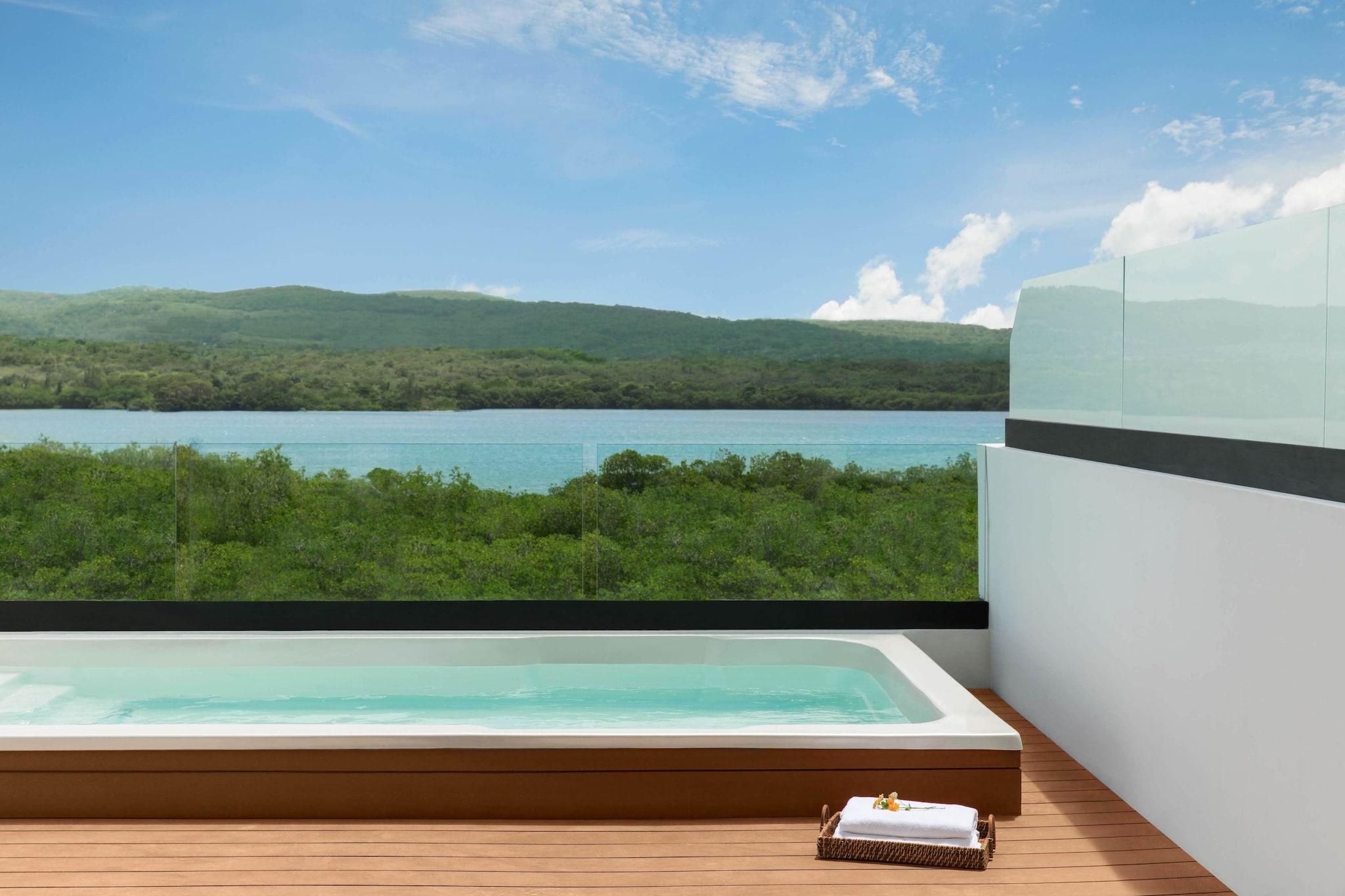 Junior Suite Garden View