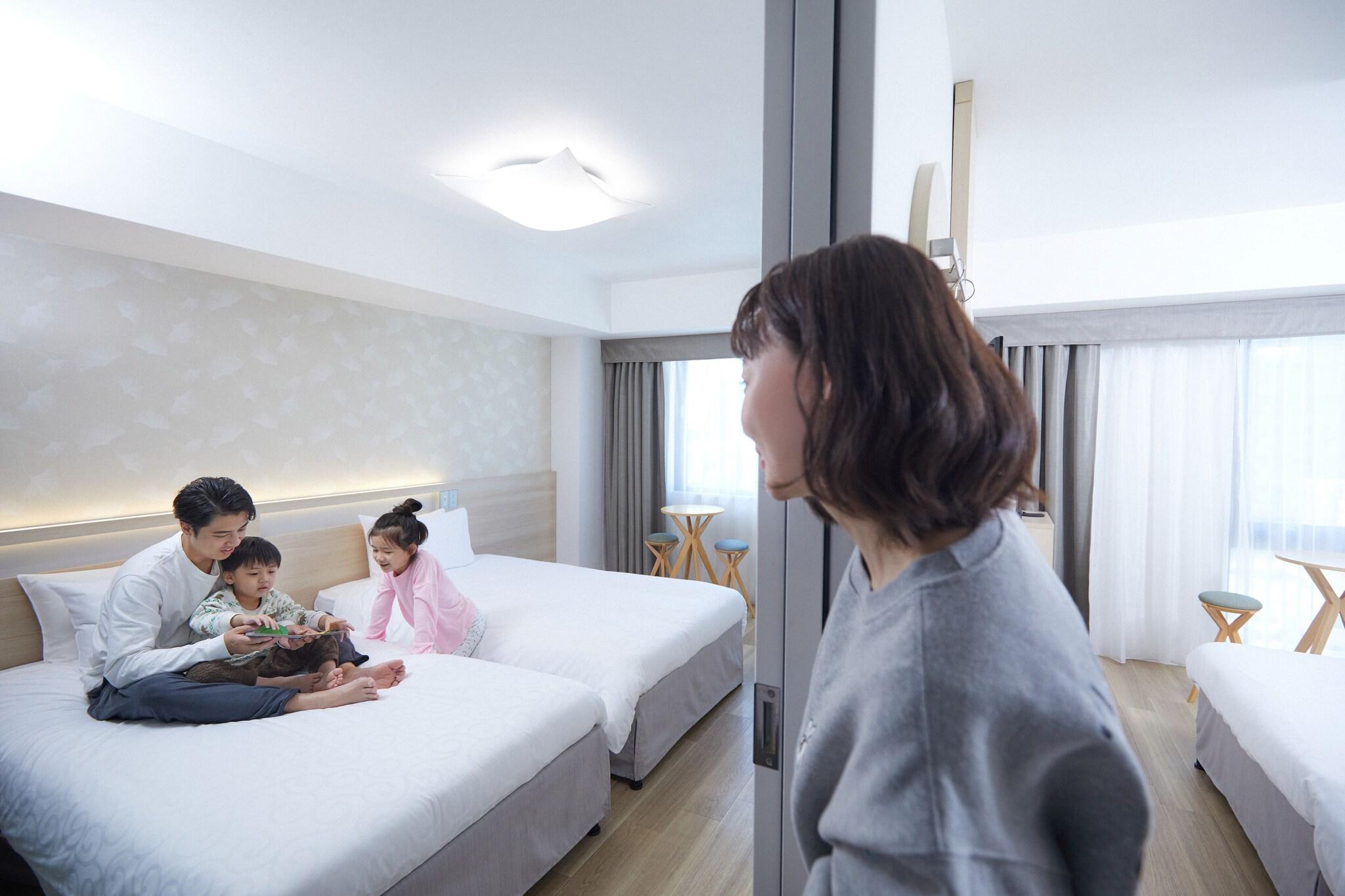 Quadruple Connecting Room