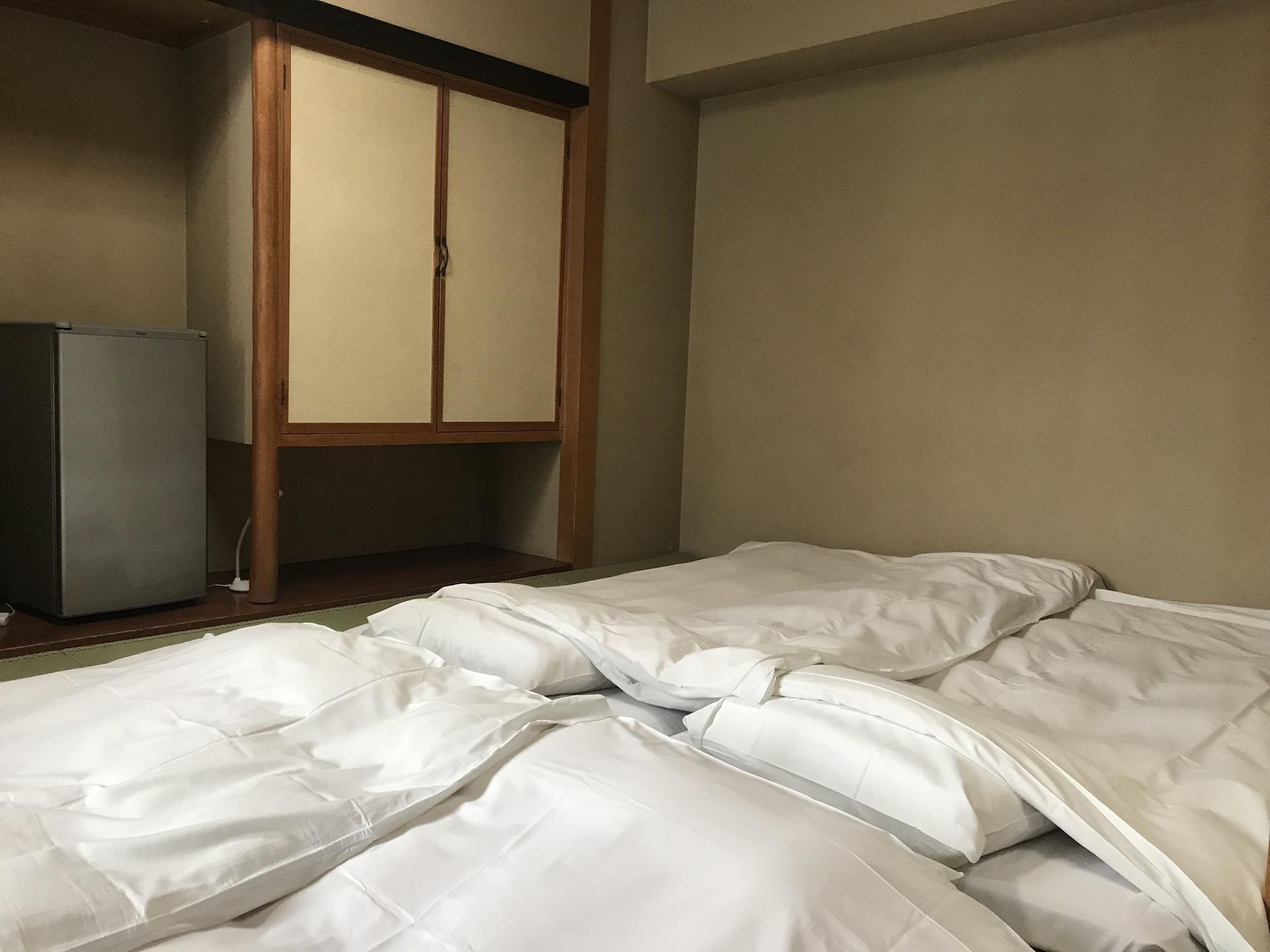 Quadruple Non Smoking