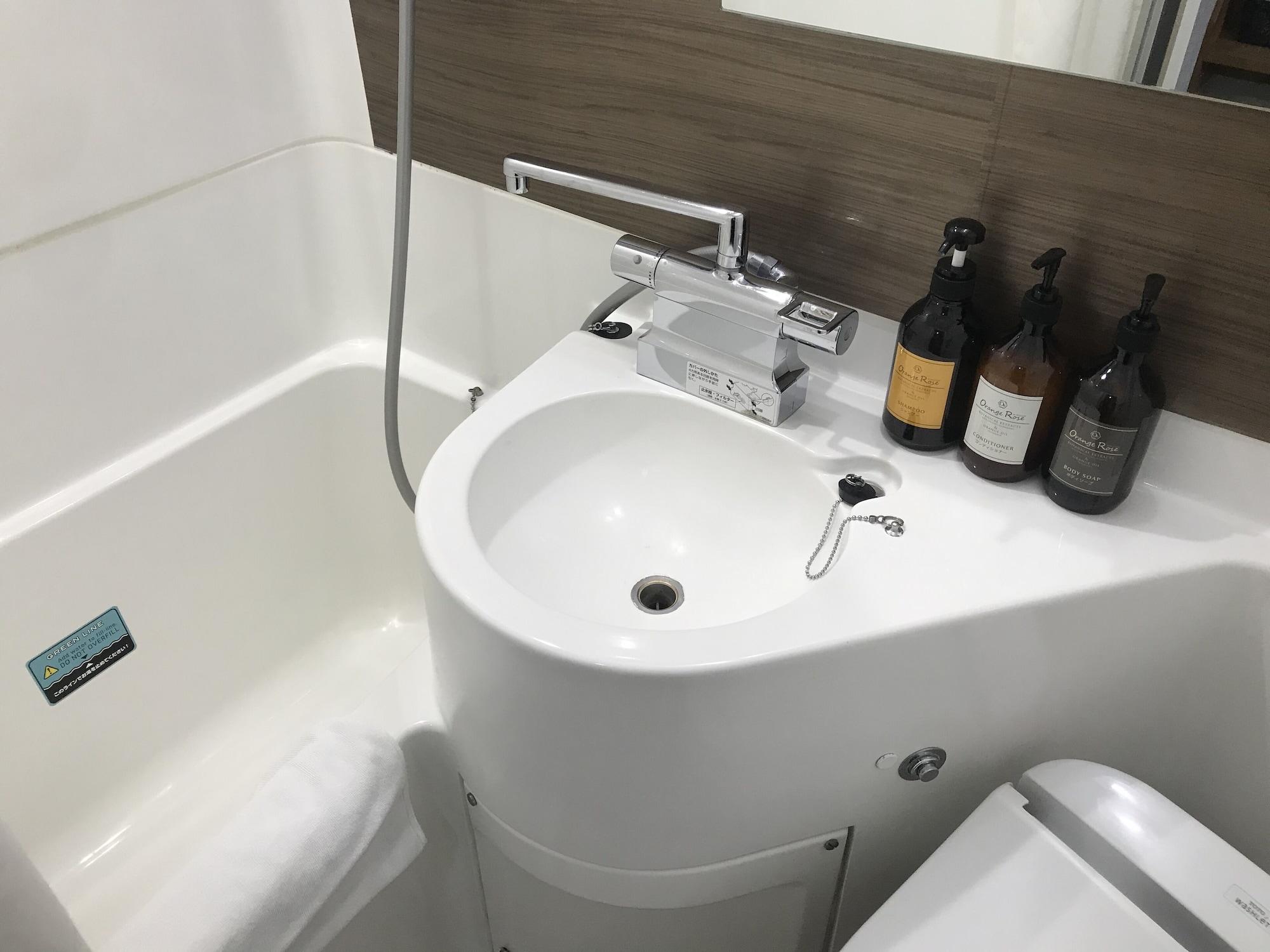 Quadruple Non Smoking