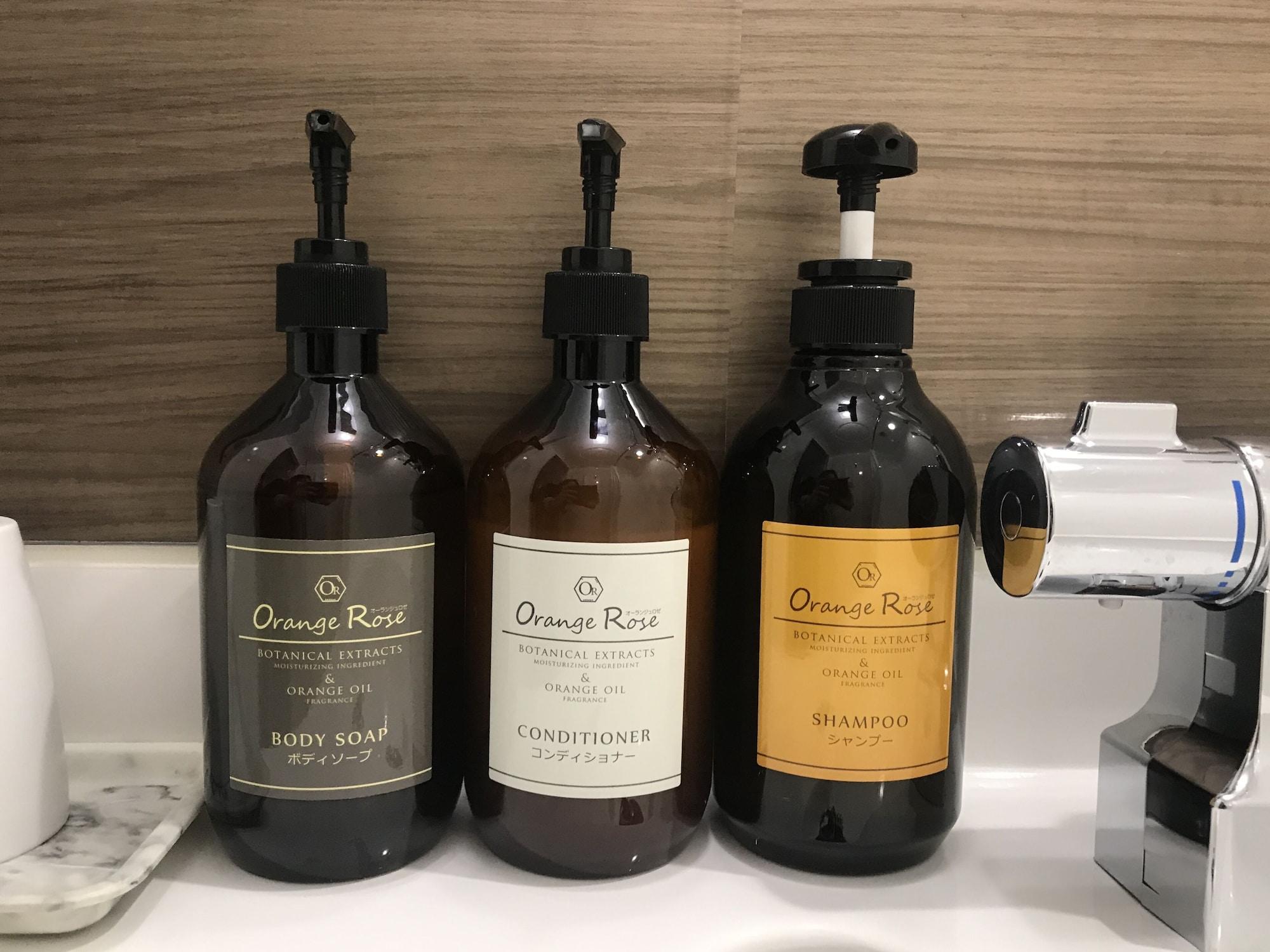 Quadruple Non Smoking