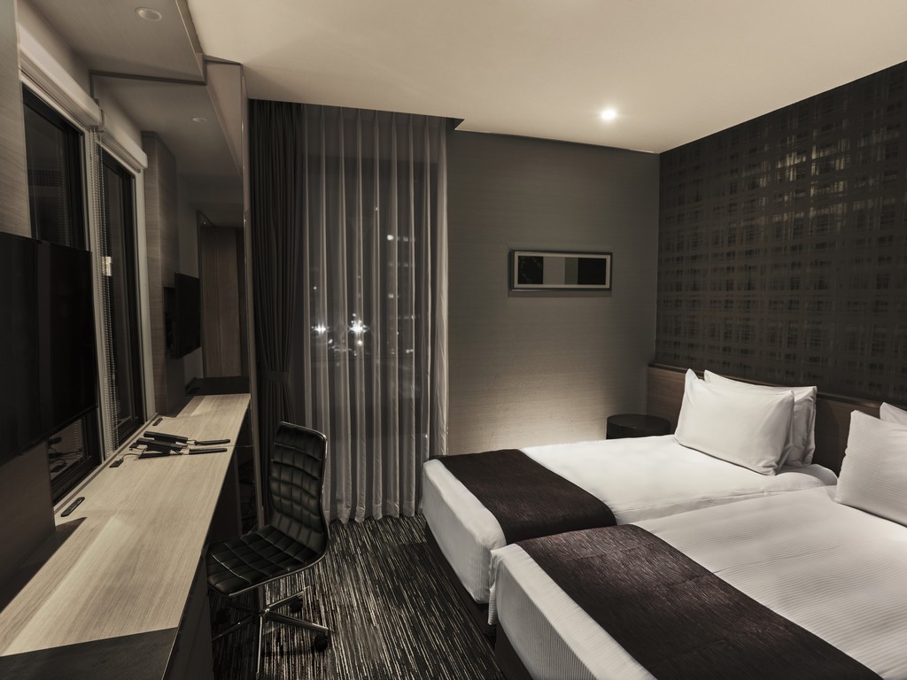 Twin One Bedroom