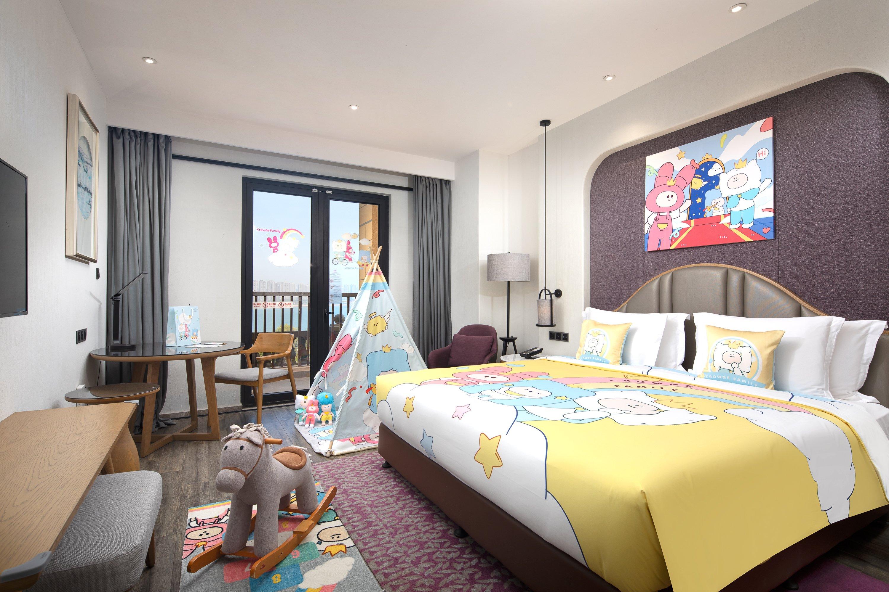 Double Premium King Bed