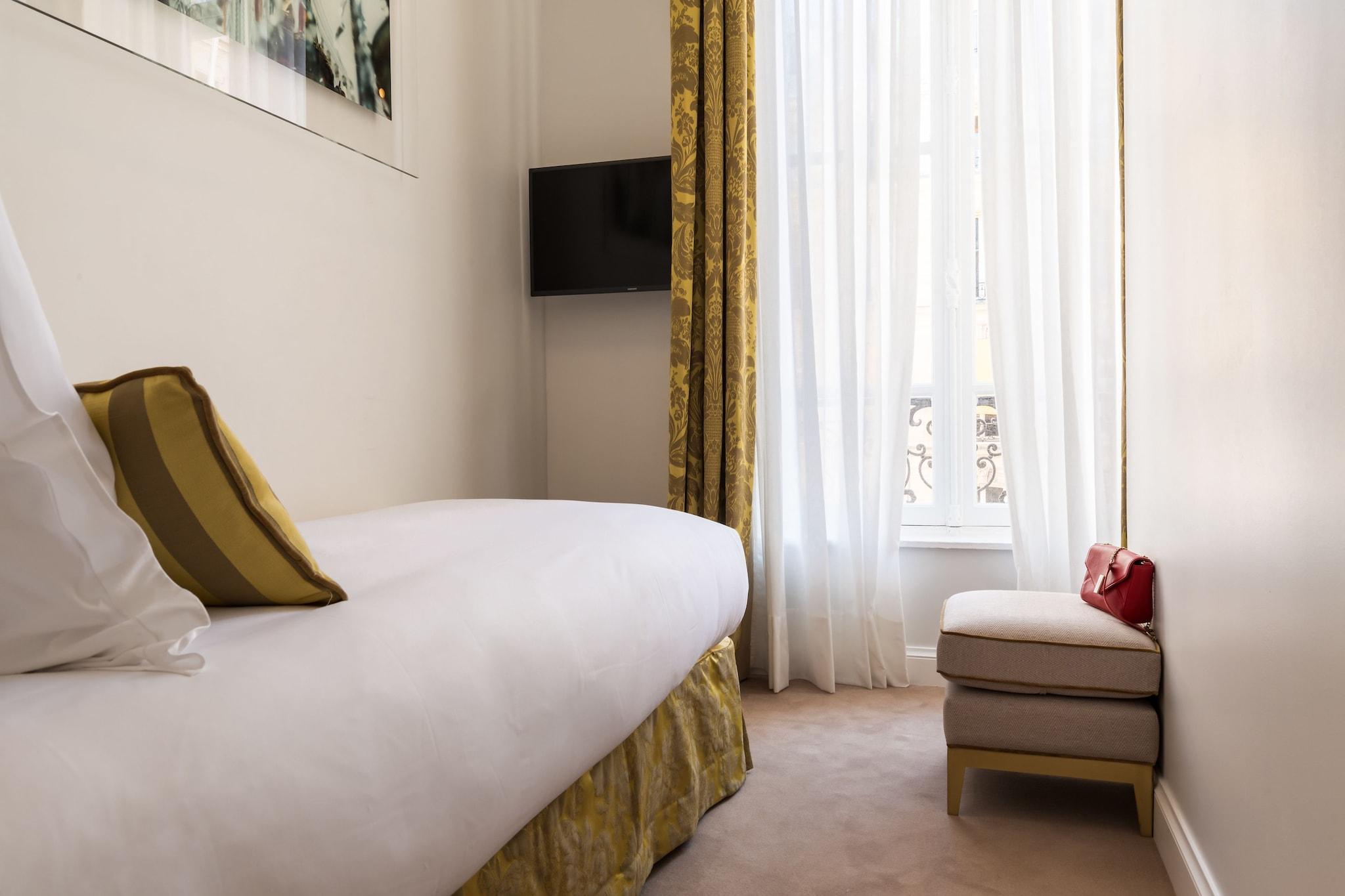 Suite Connecting Room