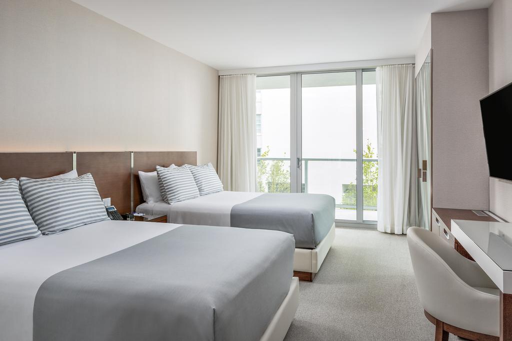 Double Two Queen Beds