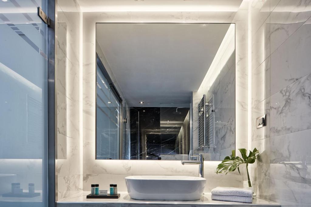 Suite Superior with Balcony