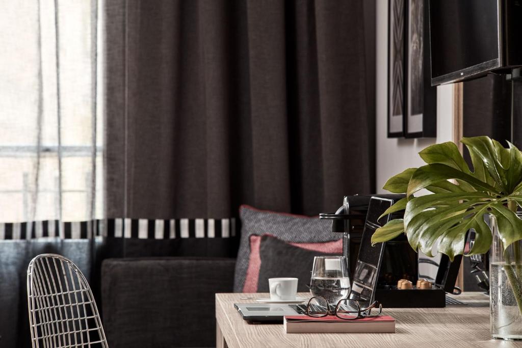 Suite Superior with Balcony