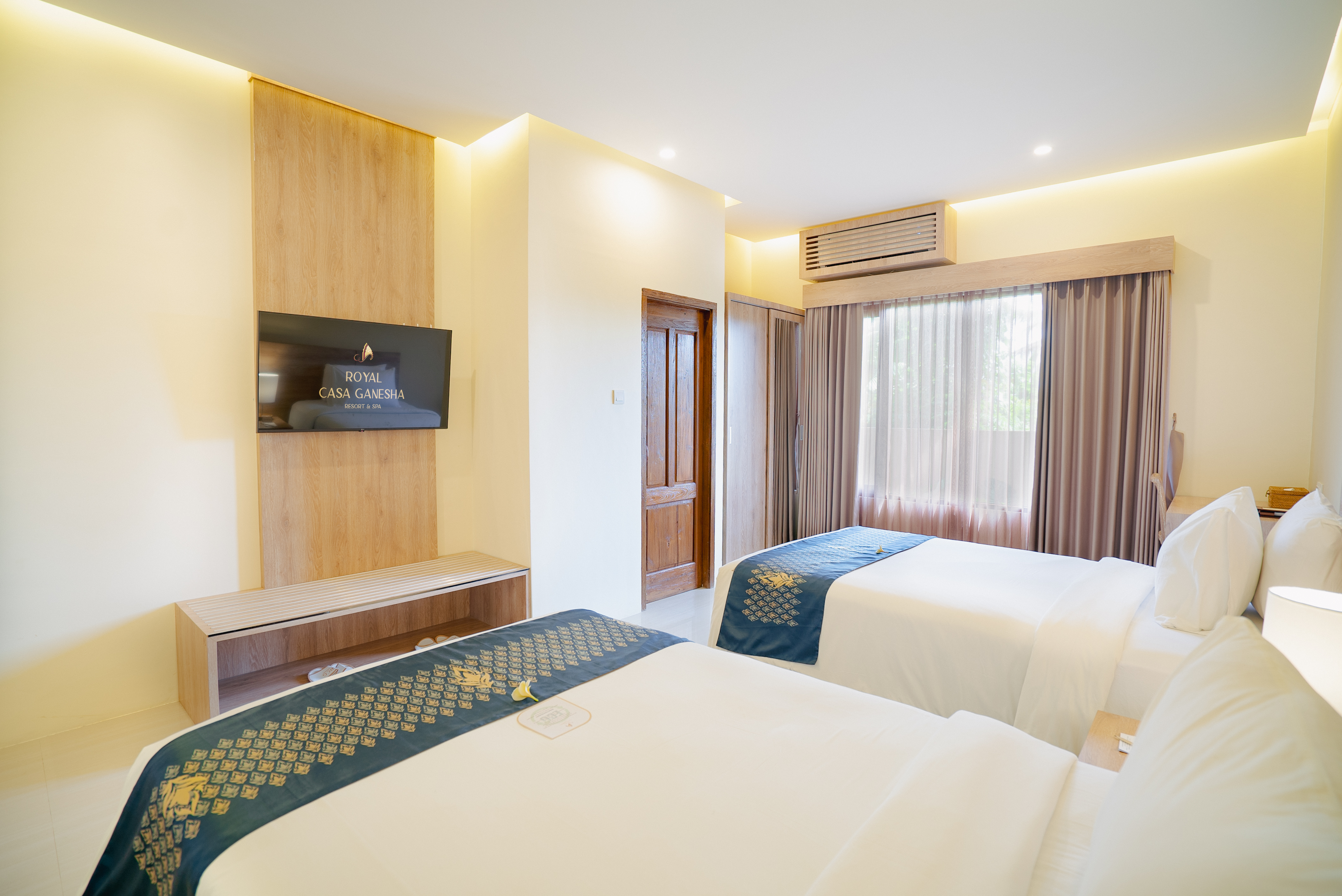 Double or Twin Executive