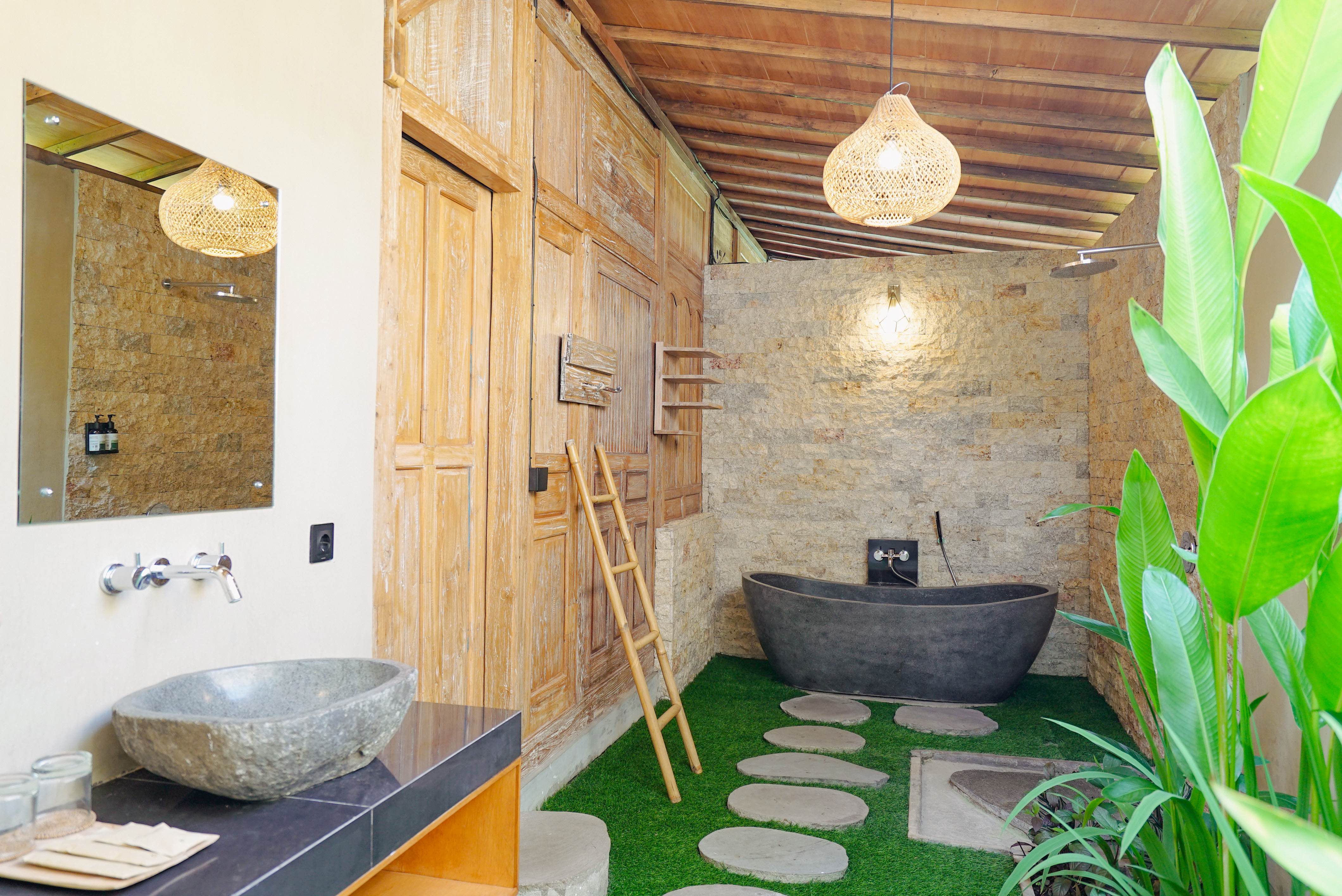 Villa Two Bedrooms Two Bathrooms