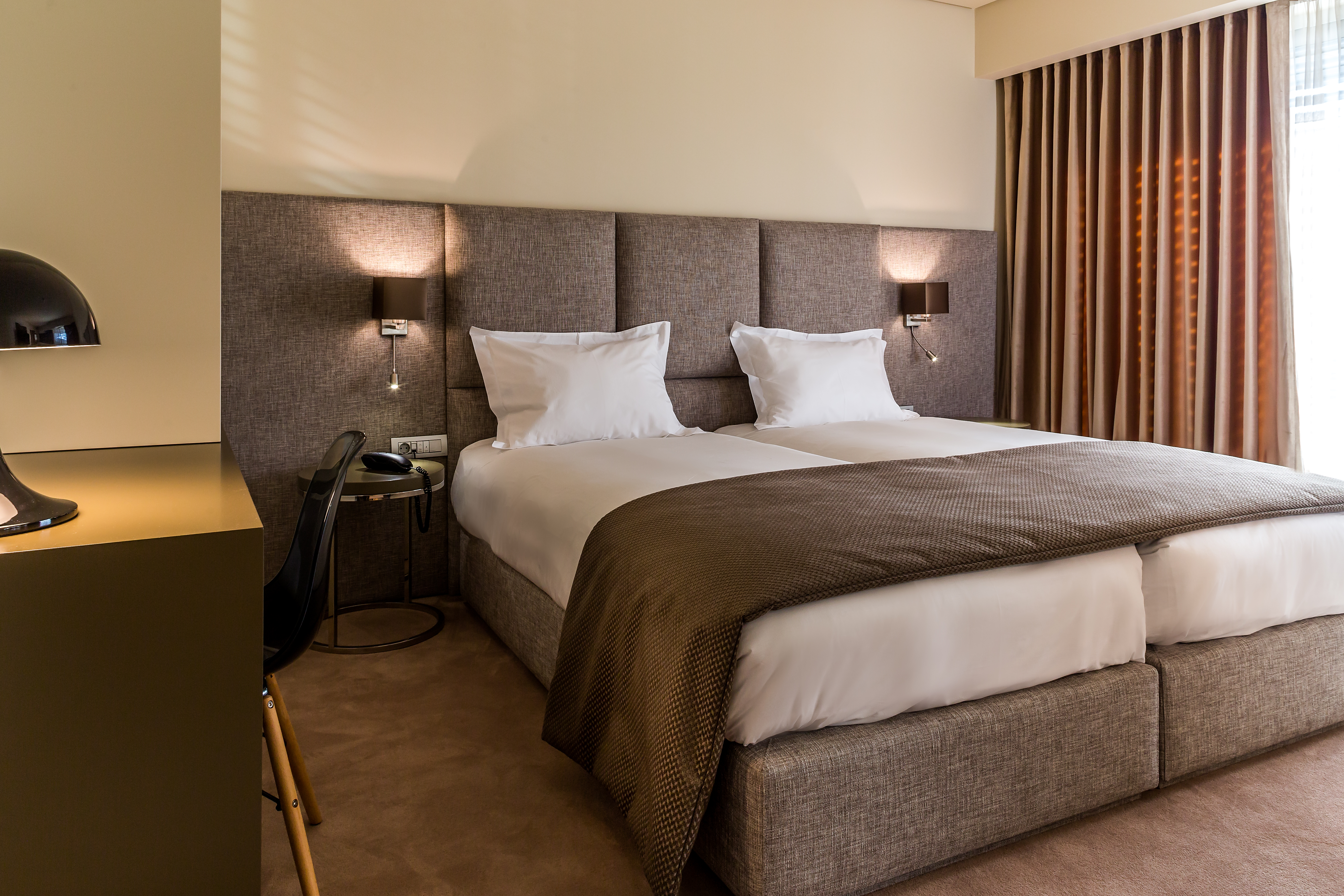 Double or Twin Standard