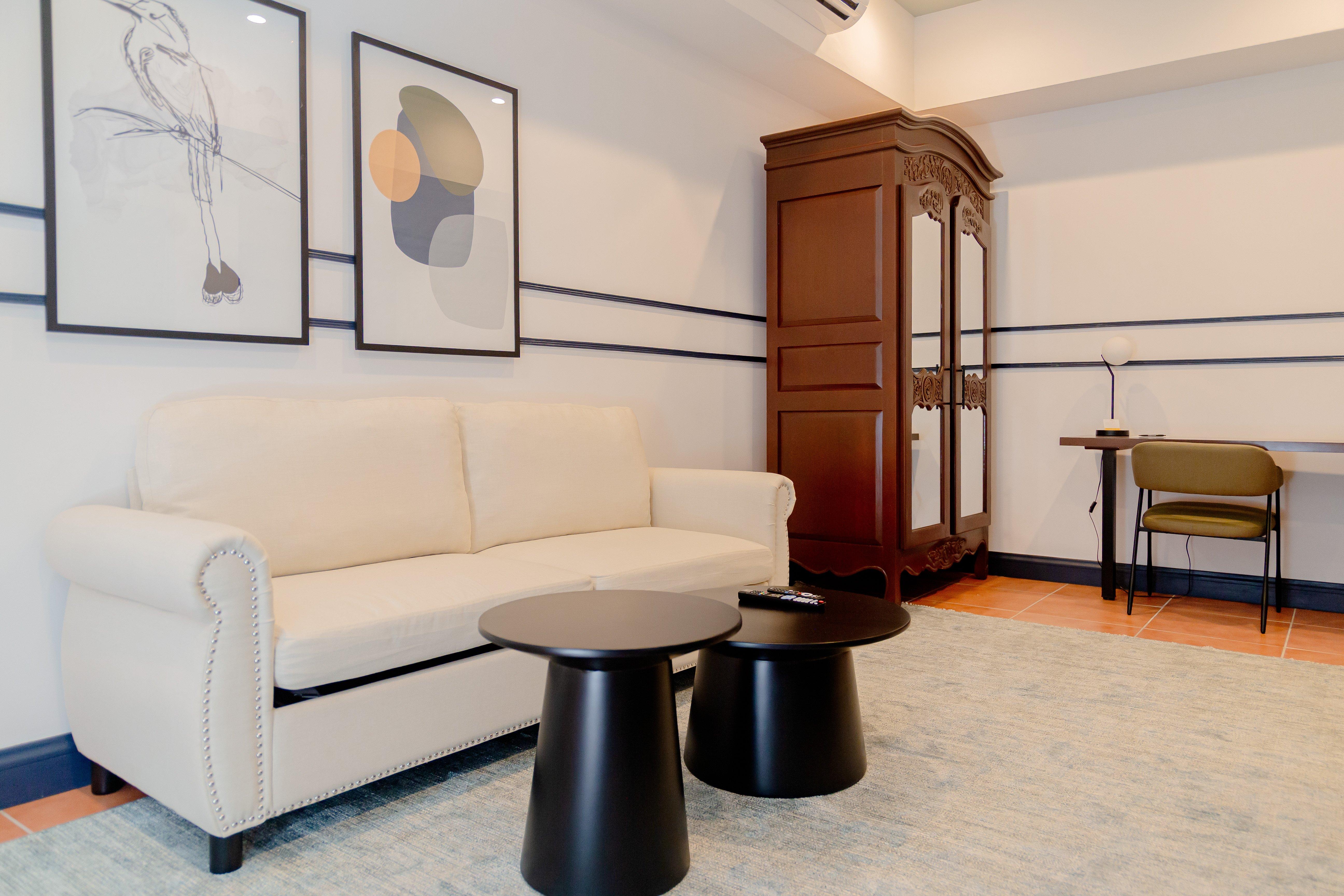 Suite Queen Size Bed