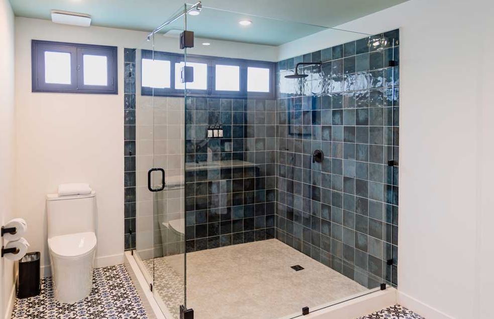 Suite Queen Size Bed