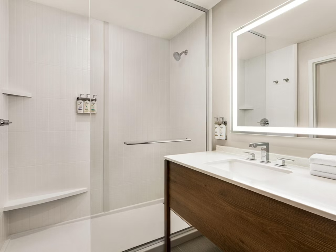 Studio Accessible-two Queen Beds