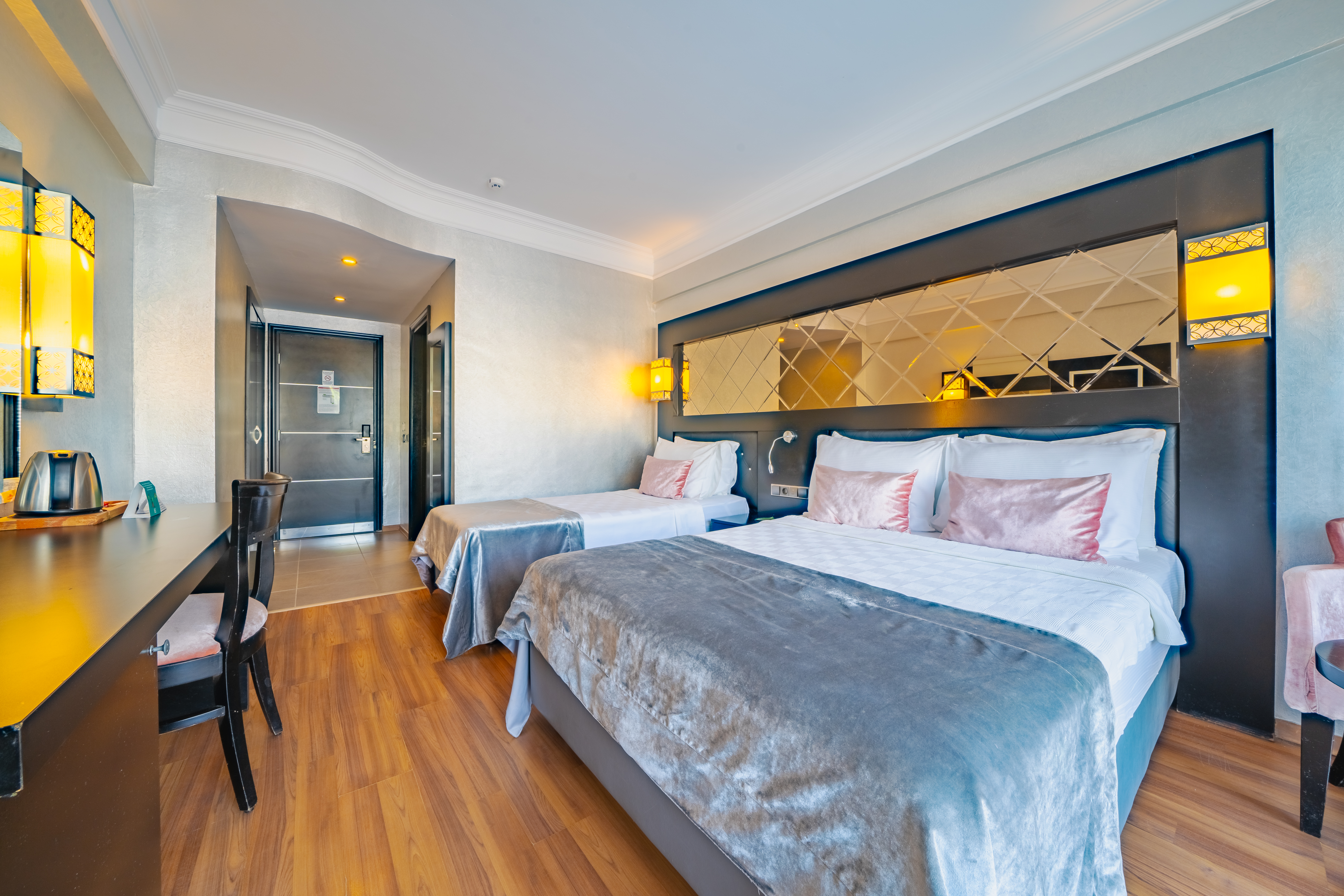 Double or Twin Land View