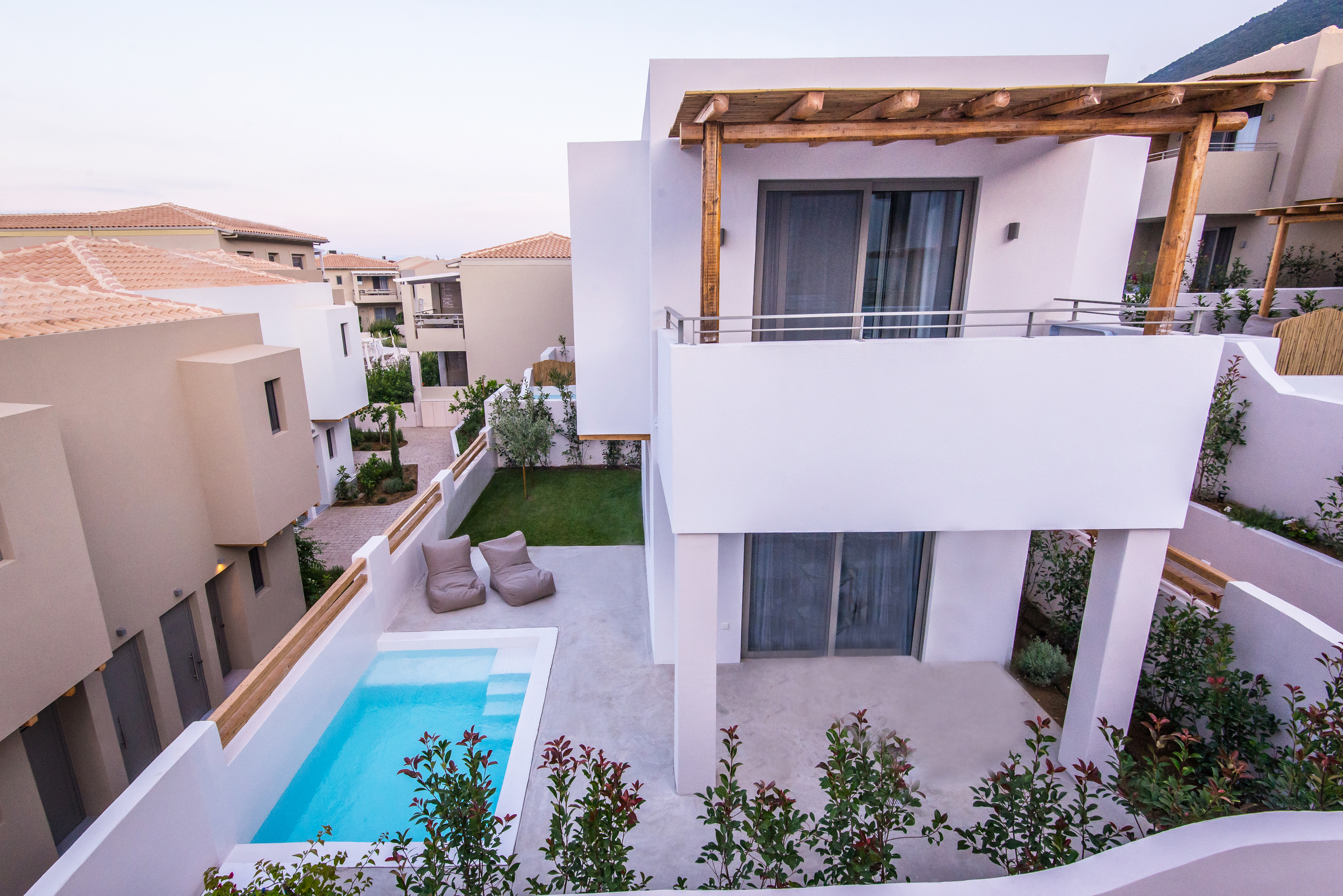 Double with Private Pool