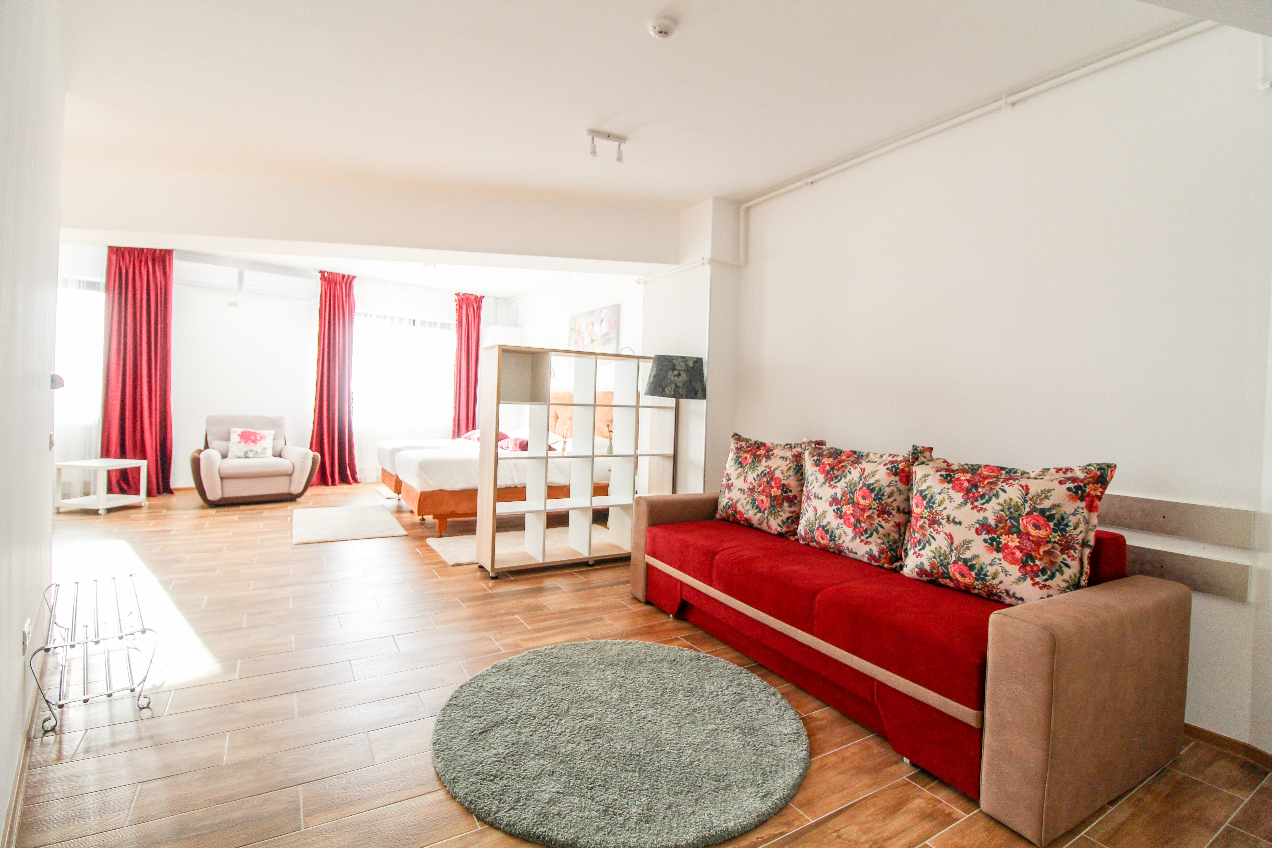 Apartment Capacity 1