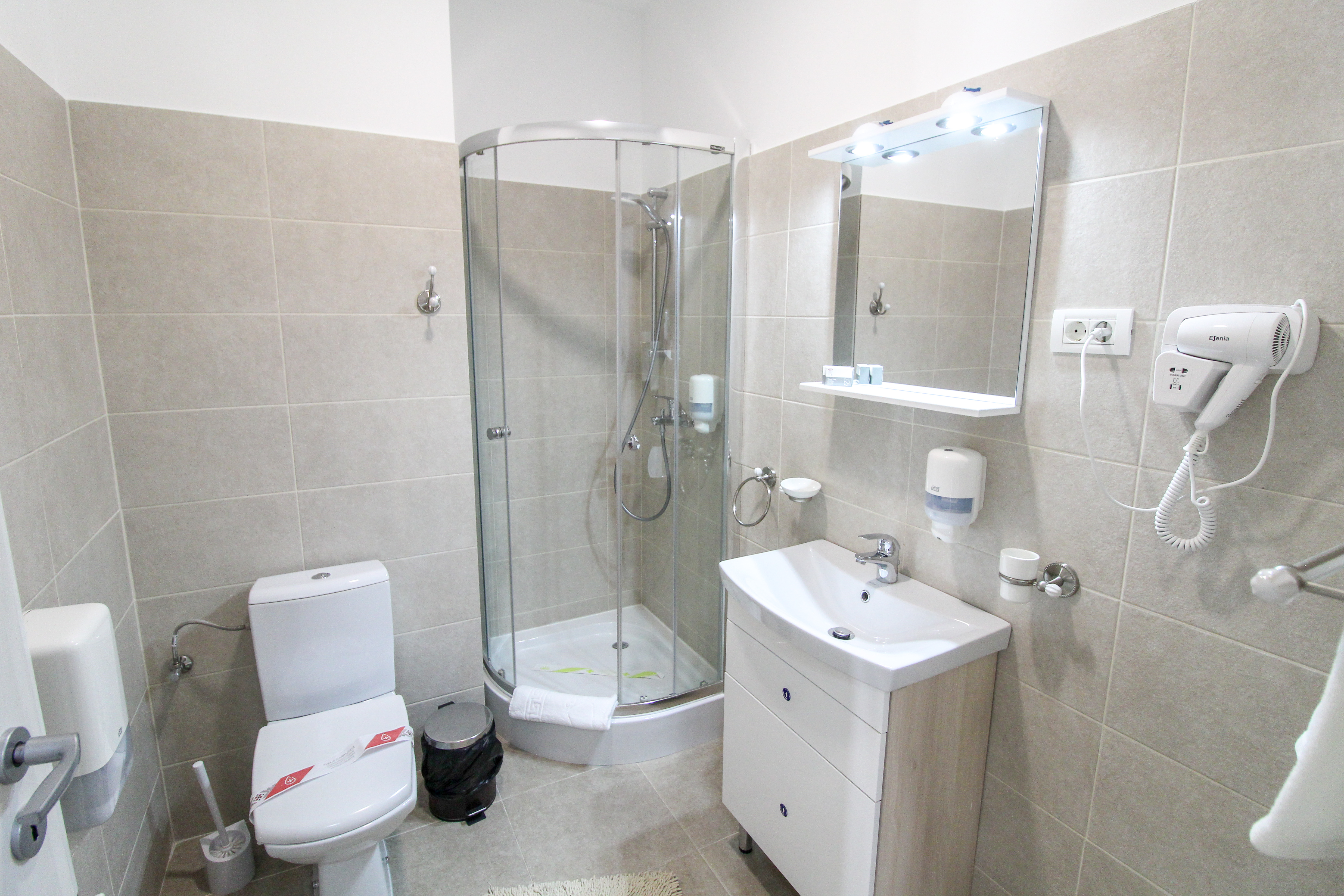 Apartment Capacity 1