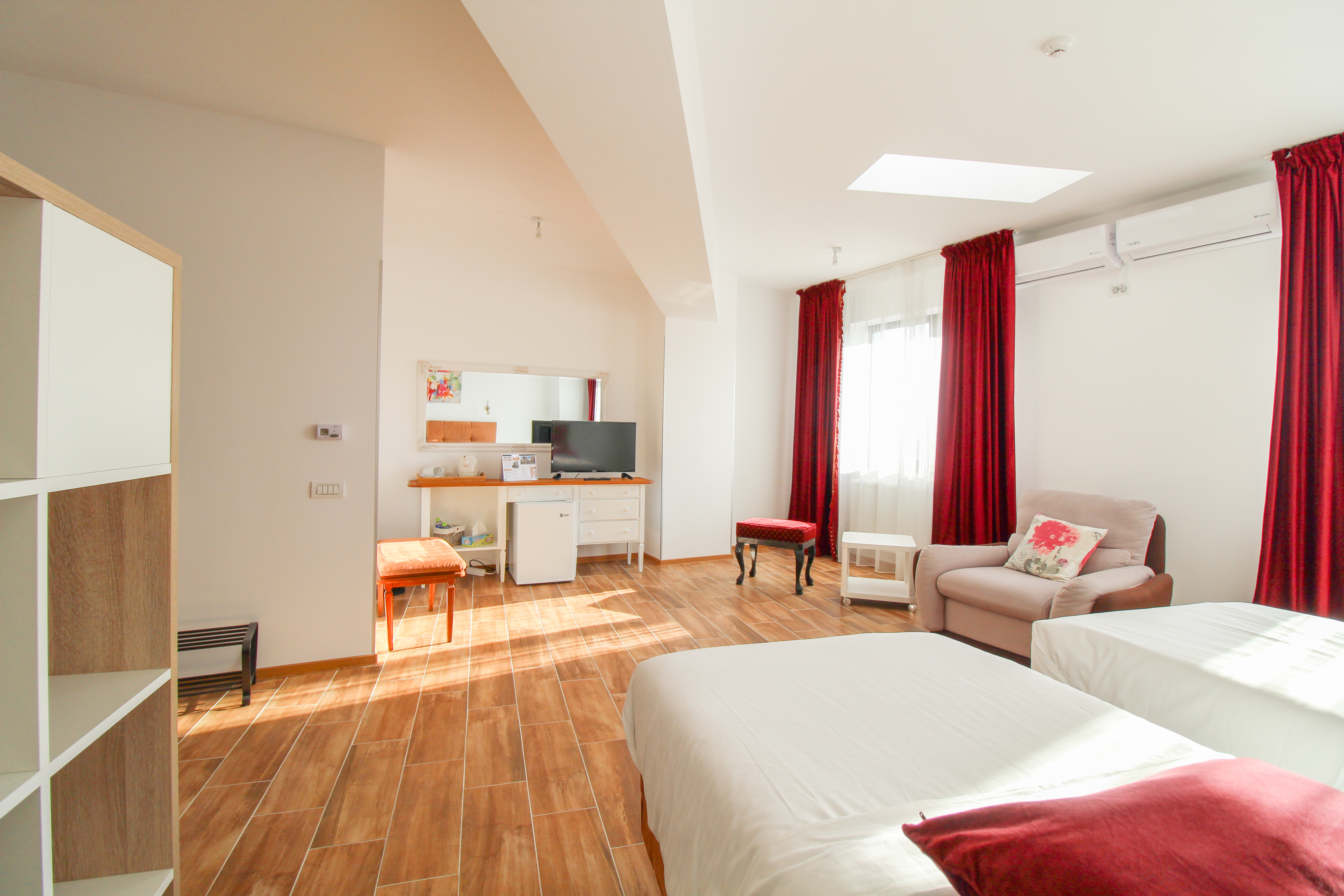 Apartment Capacity 1