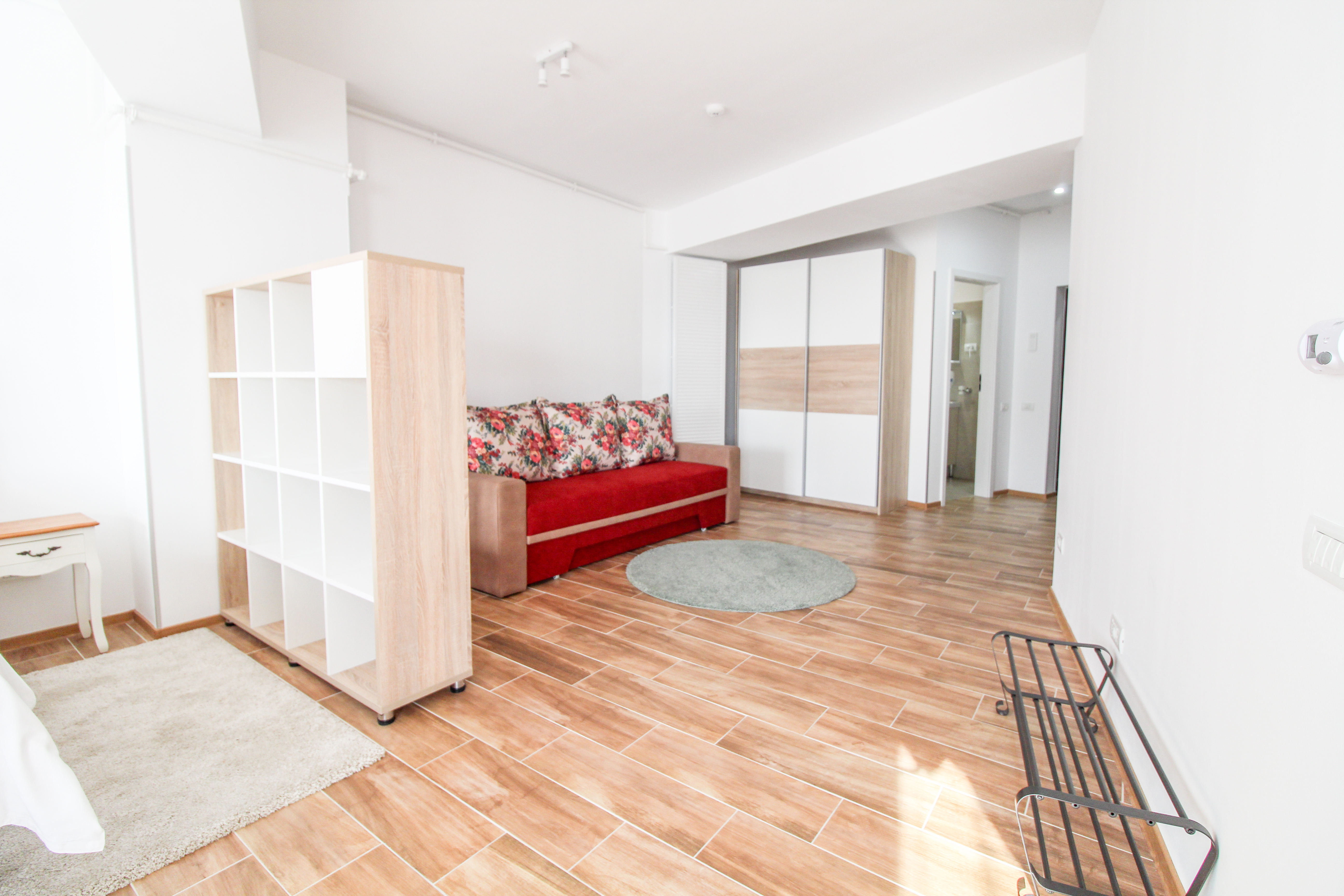 Apartment Capacity 1