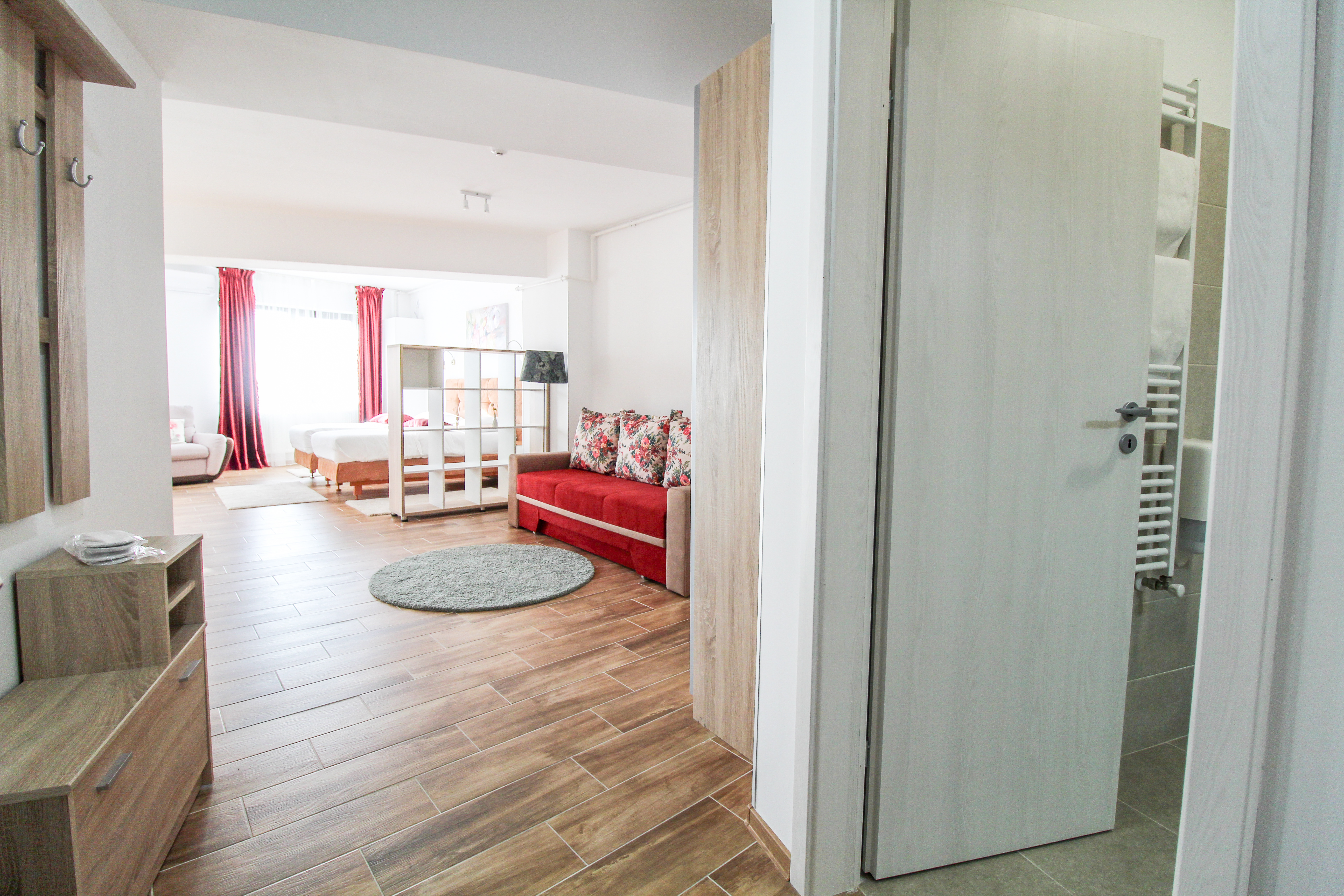 Apartment Capacity 1