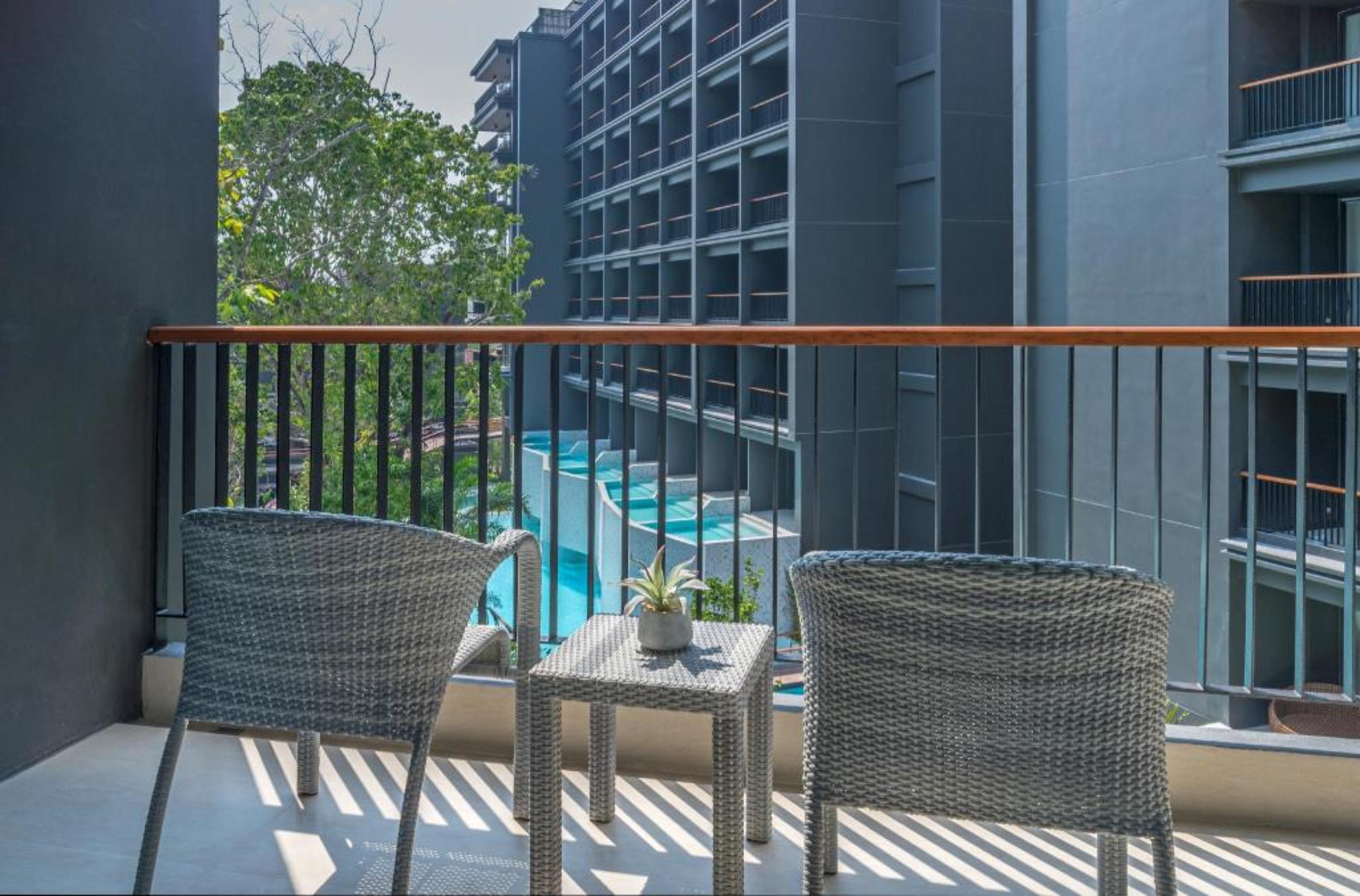 Double or Twin Deluxe Pool View