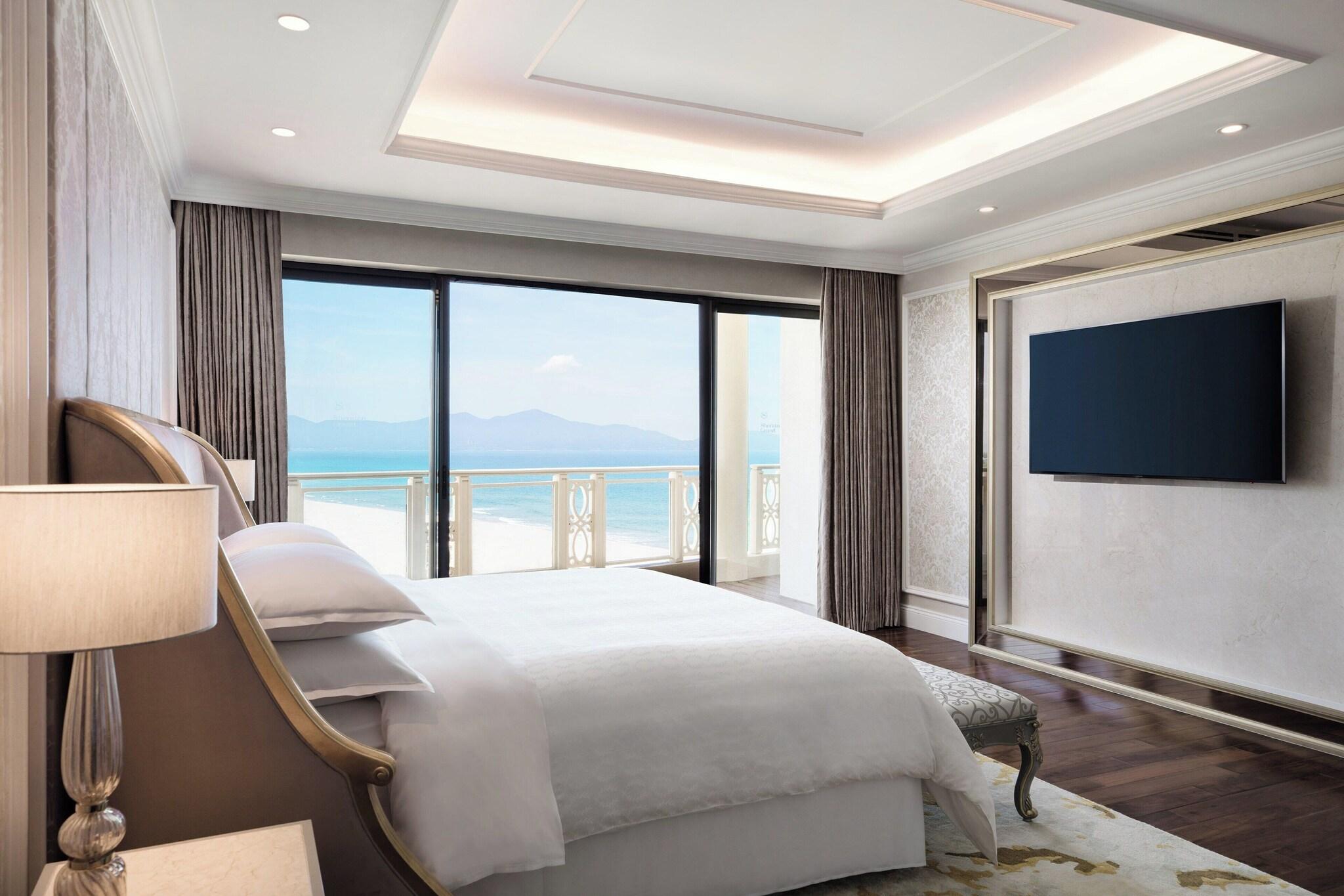 Suite King Bed Two Bedrooms