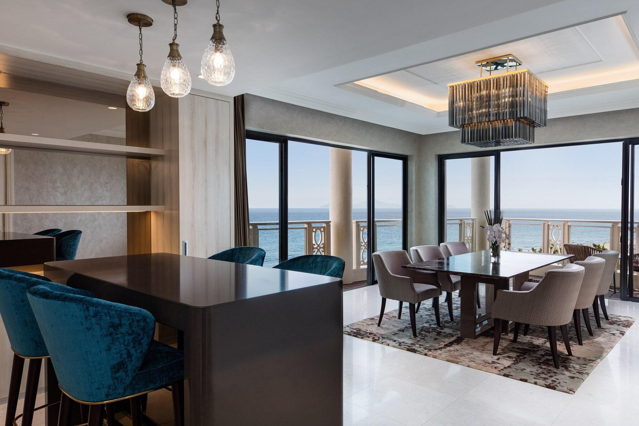 Suite Partial Sea View