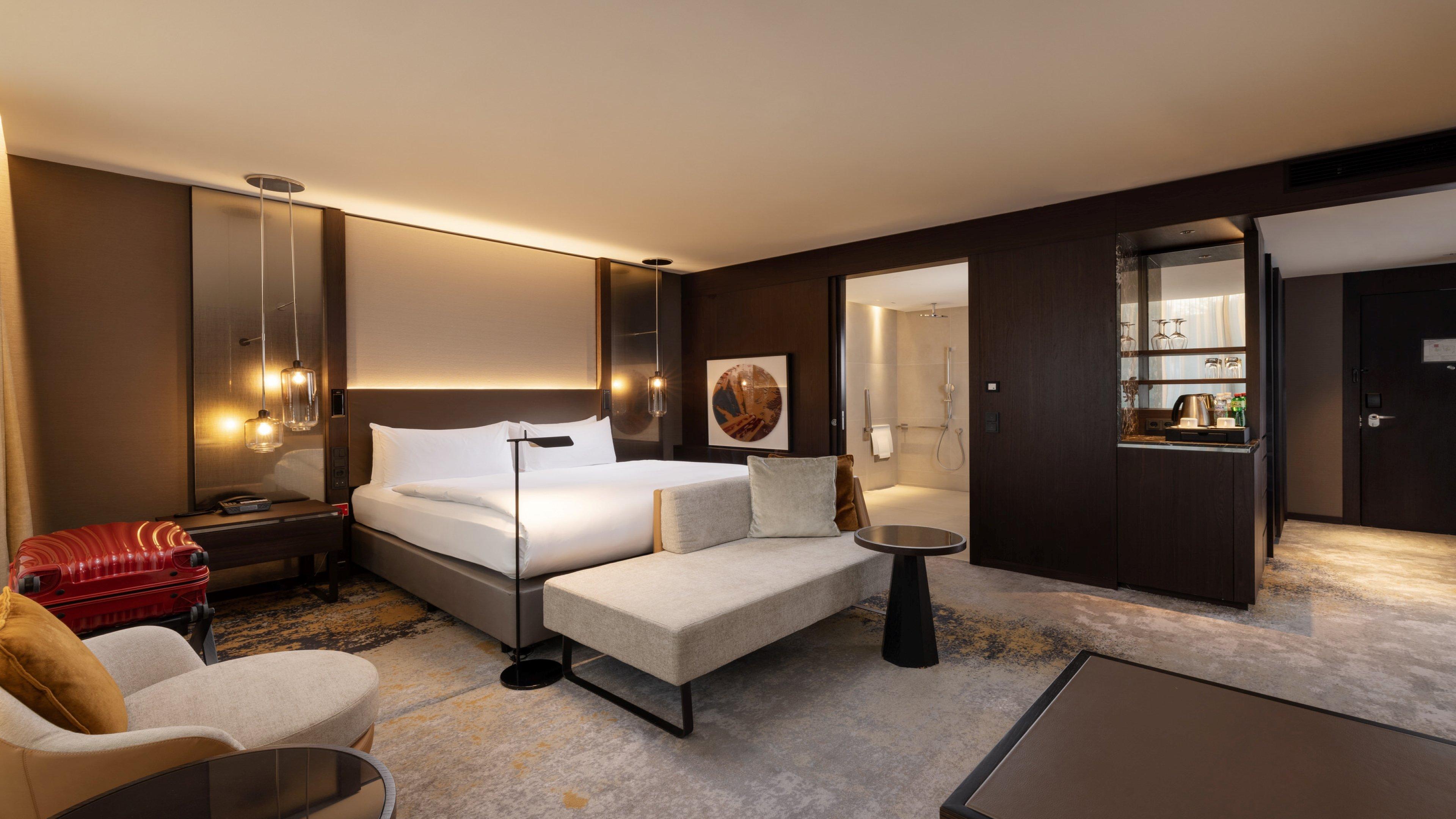 Double Accessible King Size Bed