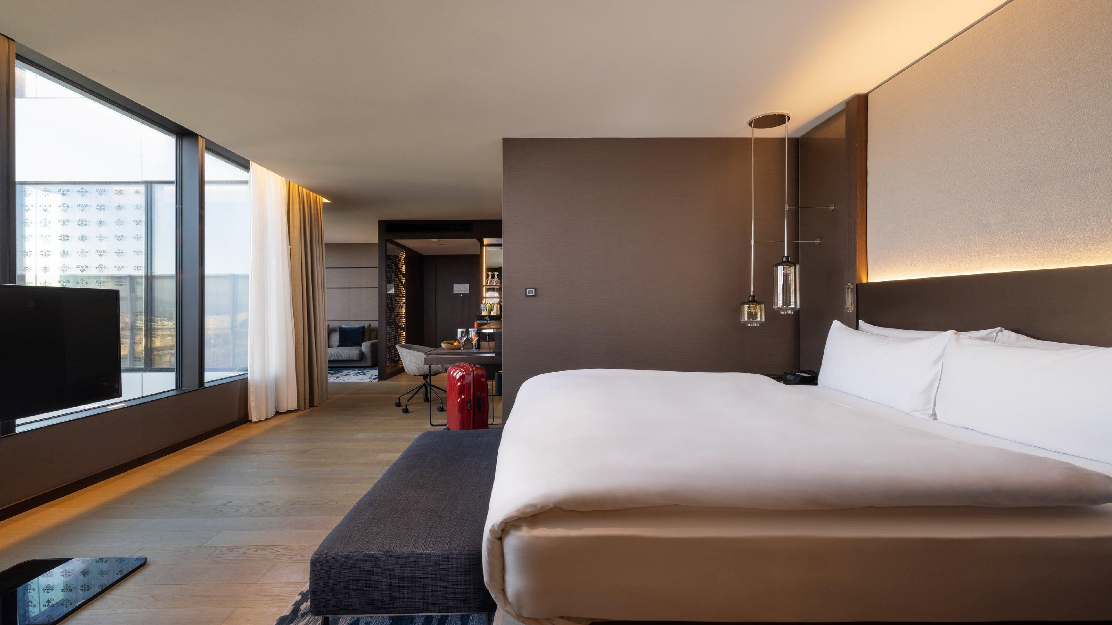 Junior Suite King Size Bed