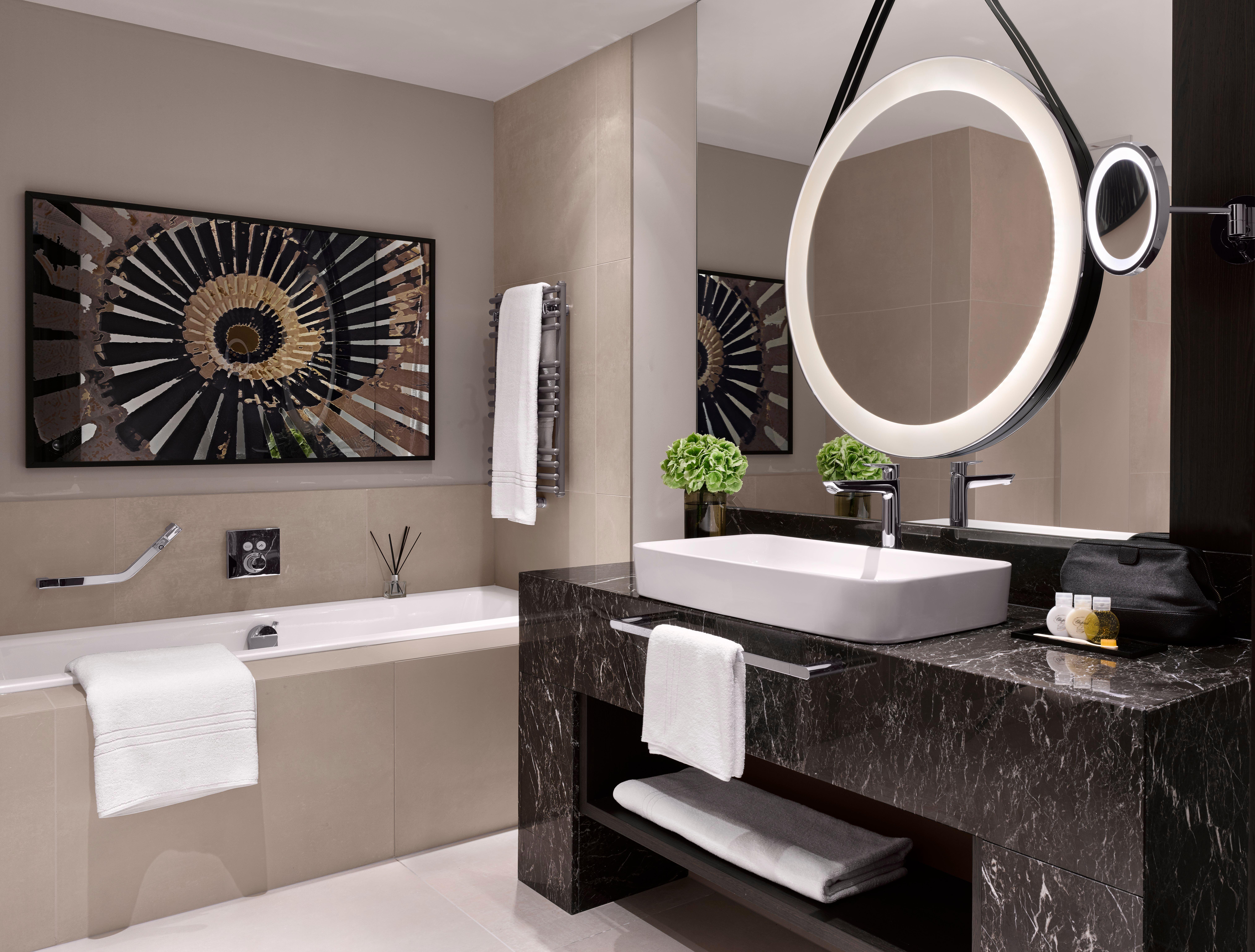 Double Classic King Bed