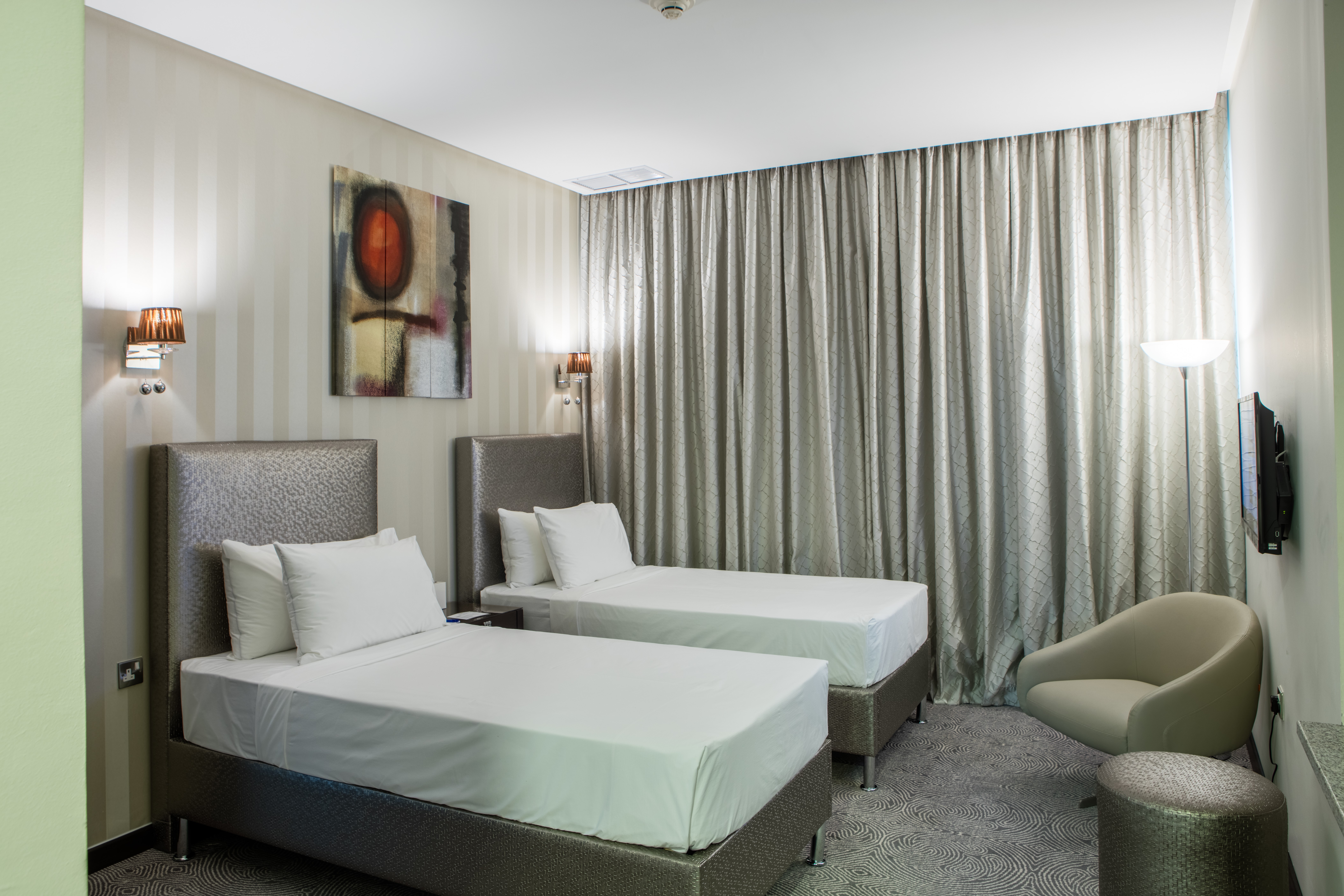 Double or Twin Deluxe