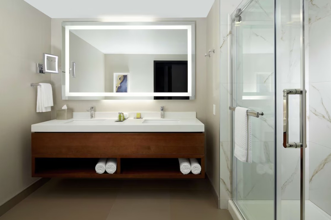 Double Queen Size Bed