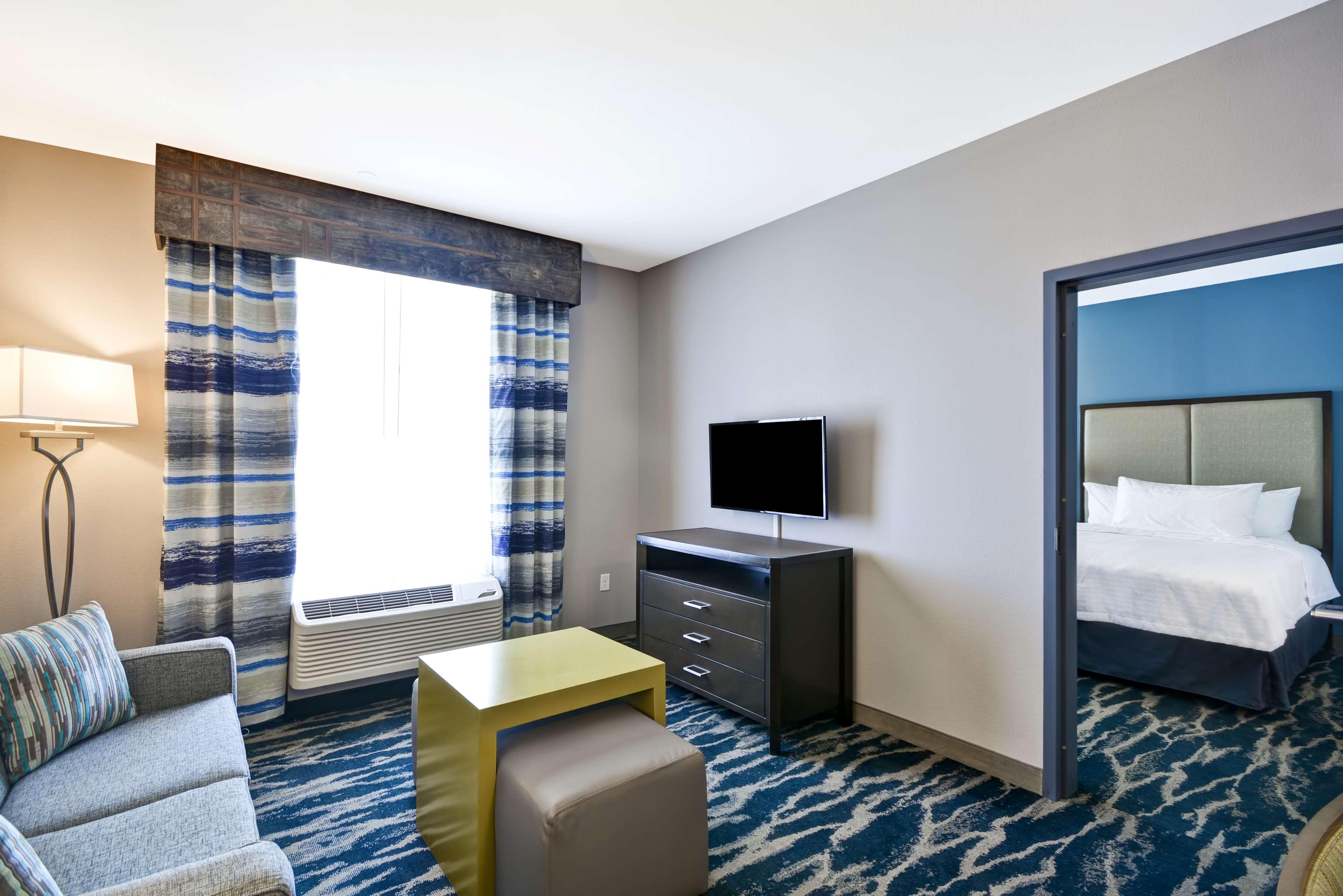 Suite Two Queen Beds One Bedroom