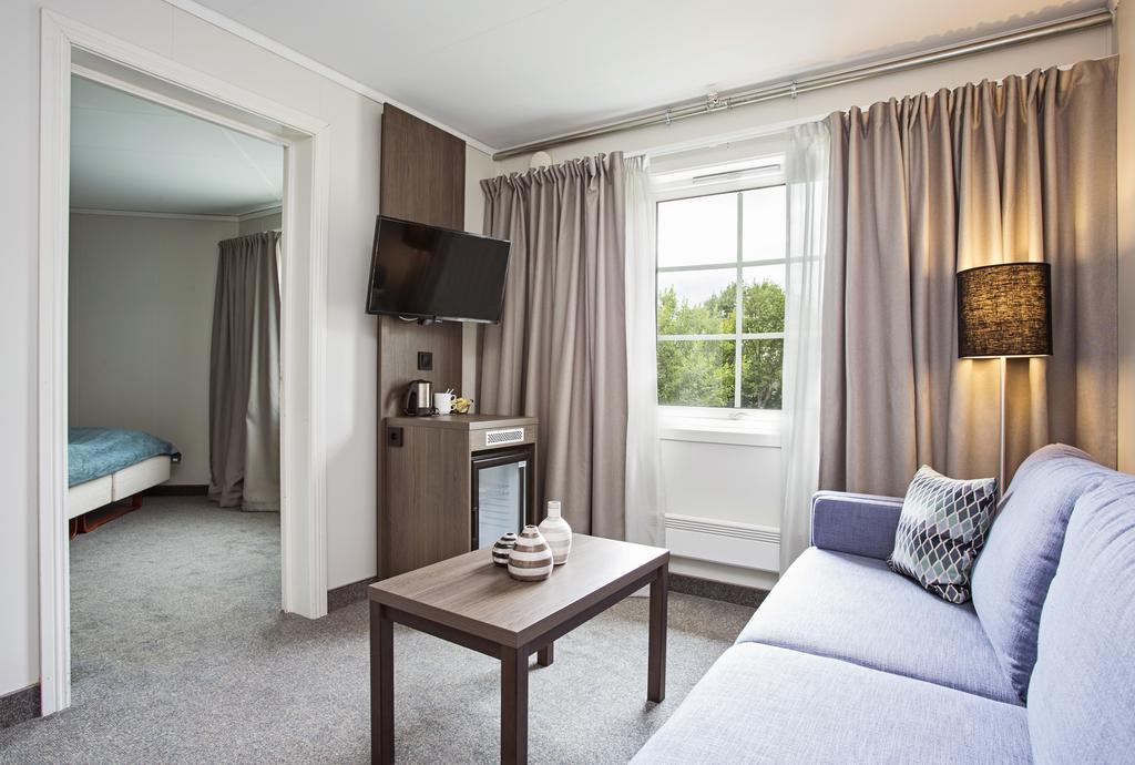 Family Room Superior