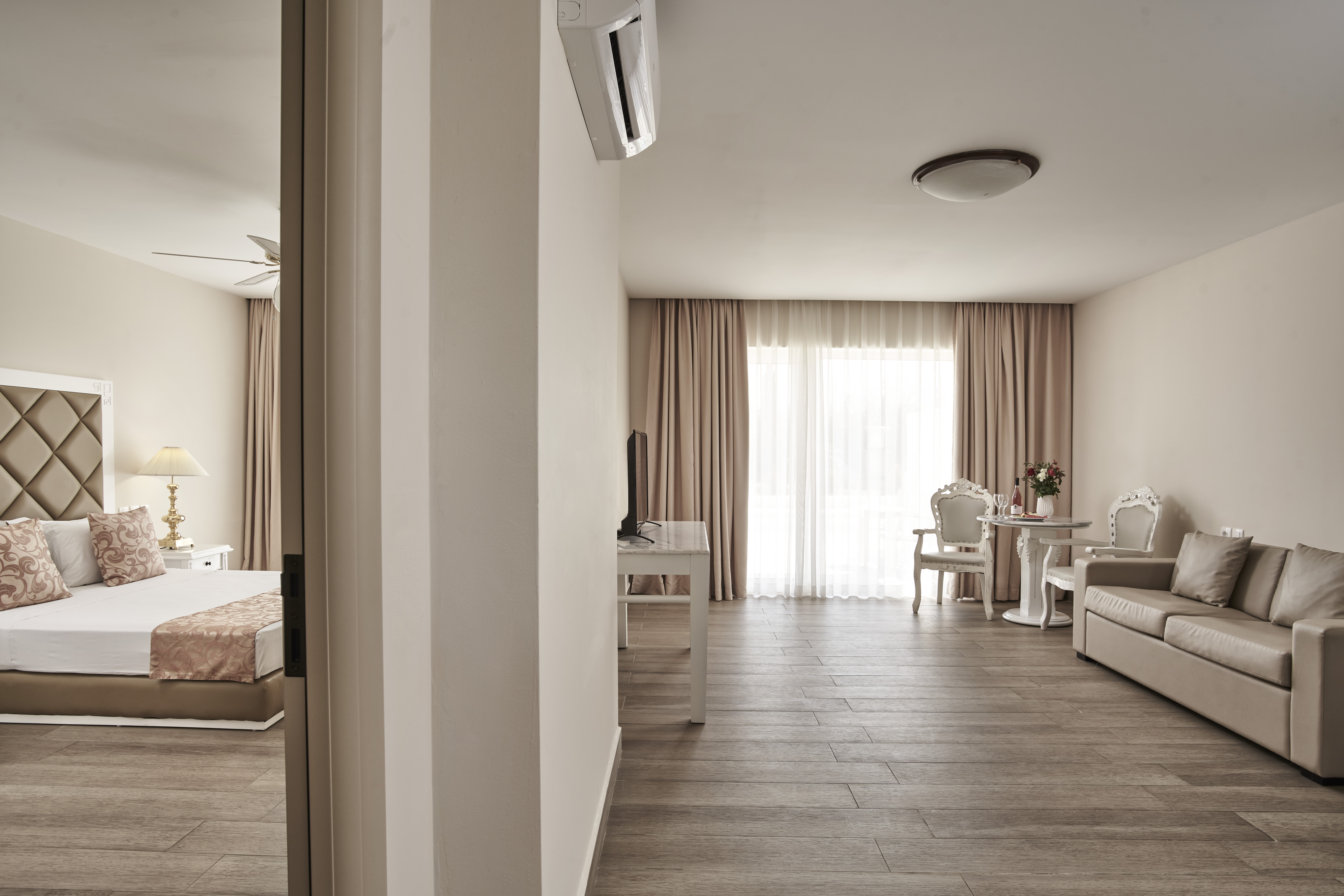 Junior Suite Standard