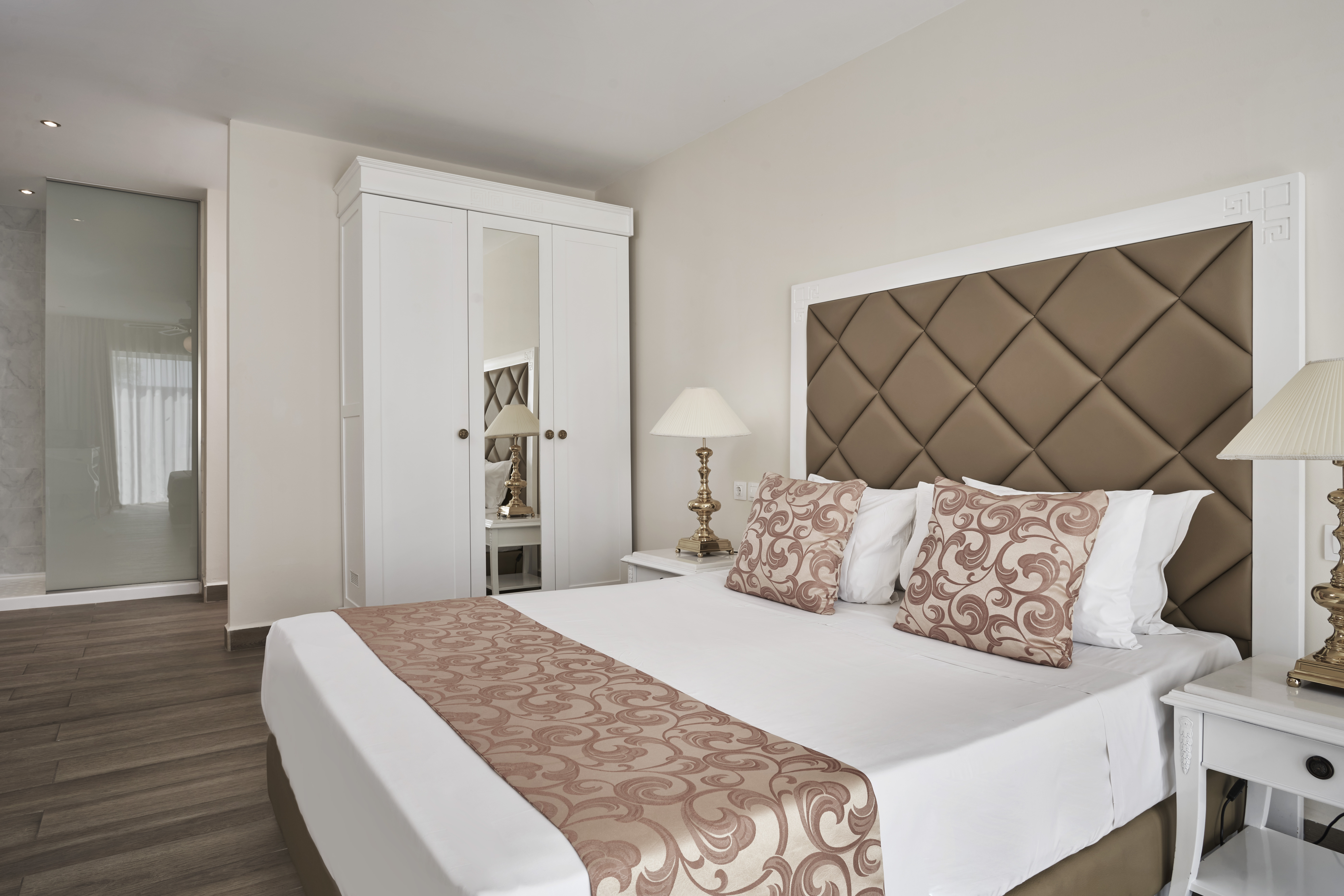 Junior Suite Standard