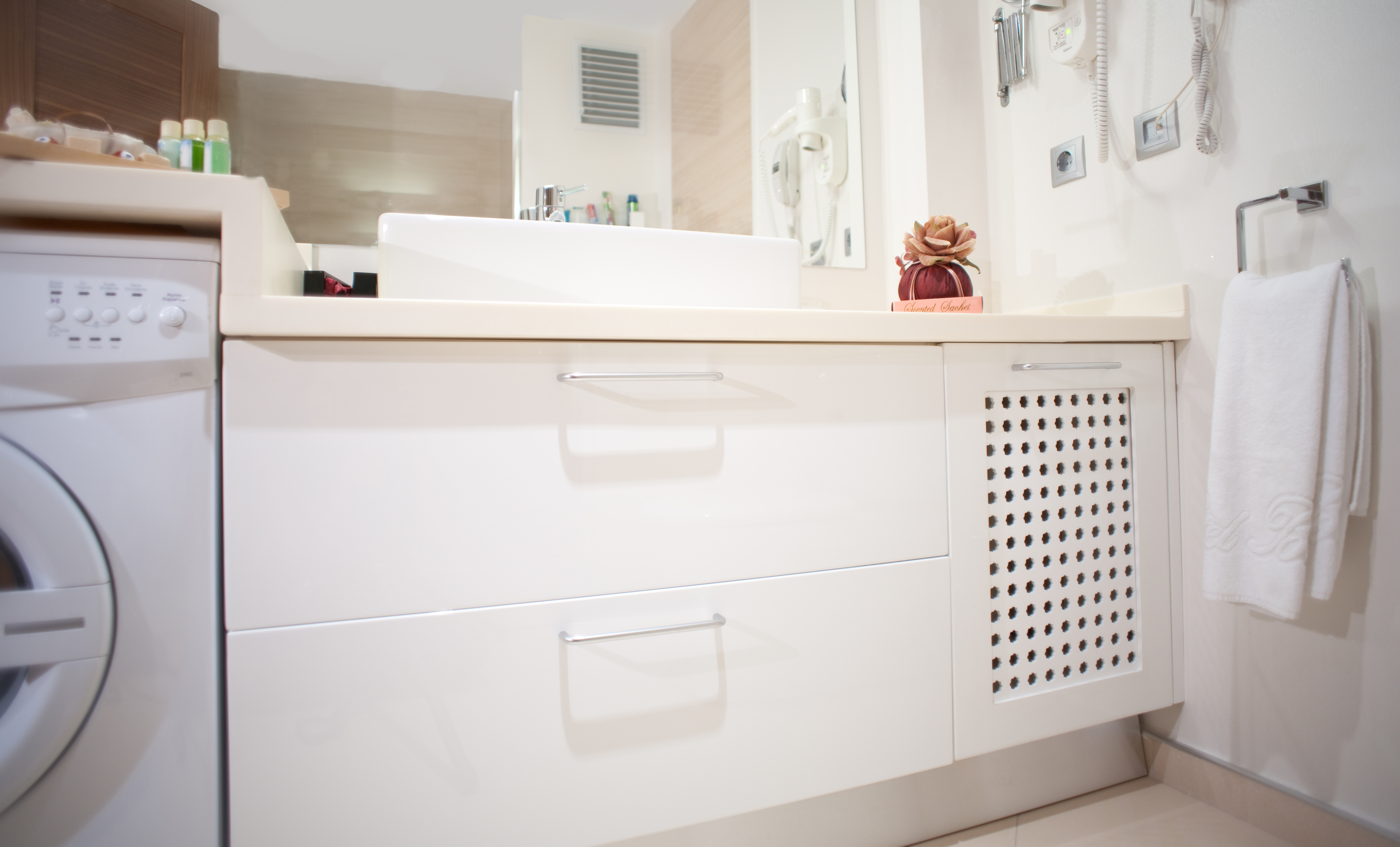 Apartment with Kitchenette