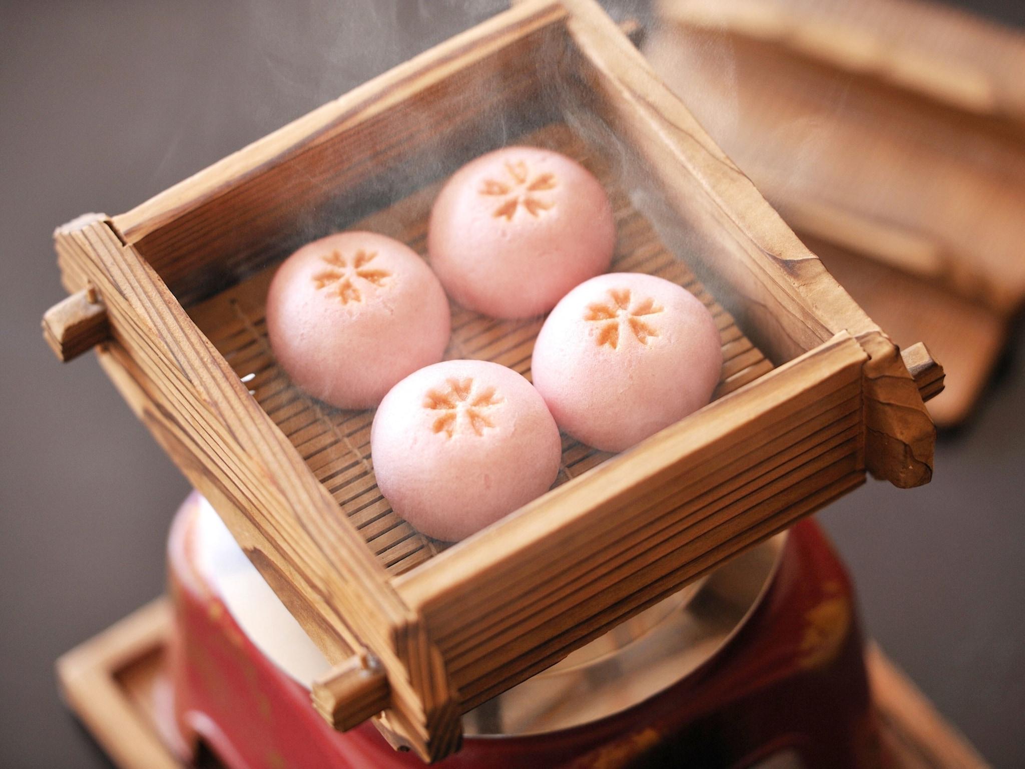 Room Connecting Room