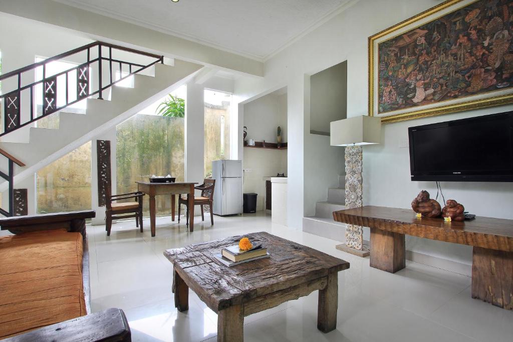 Double Deluxe Pool View