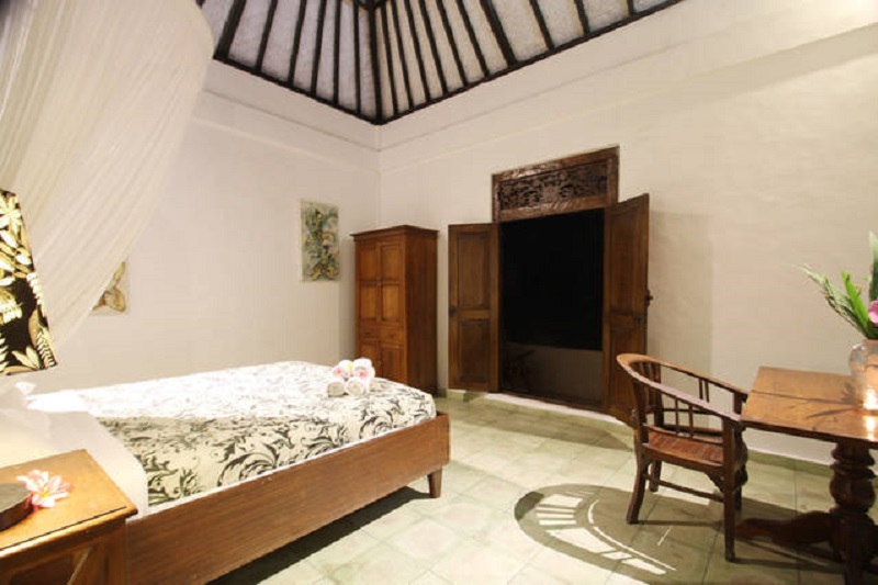 Double Deluxe Pool View