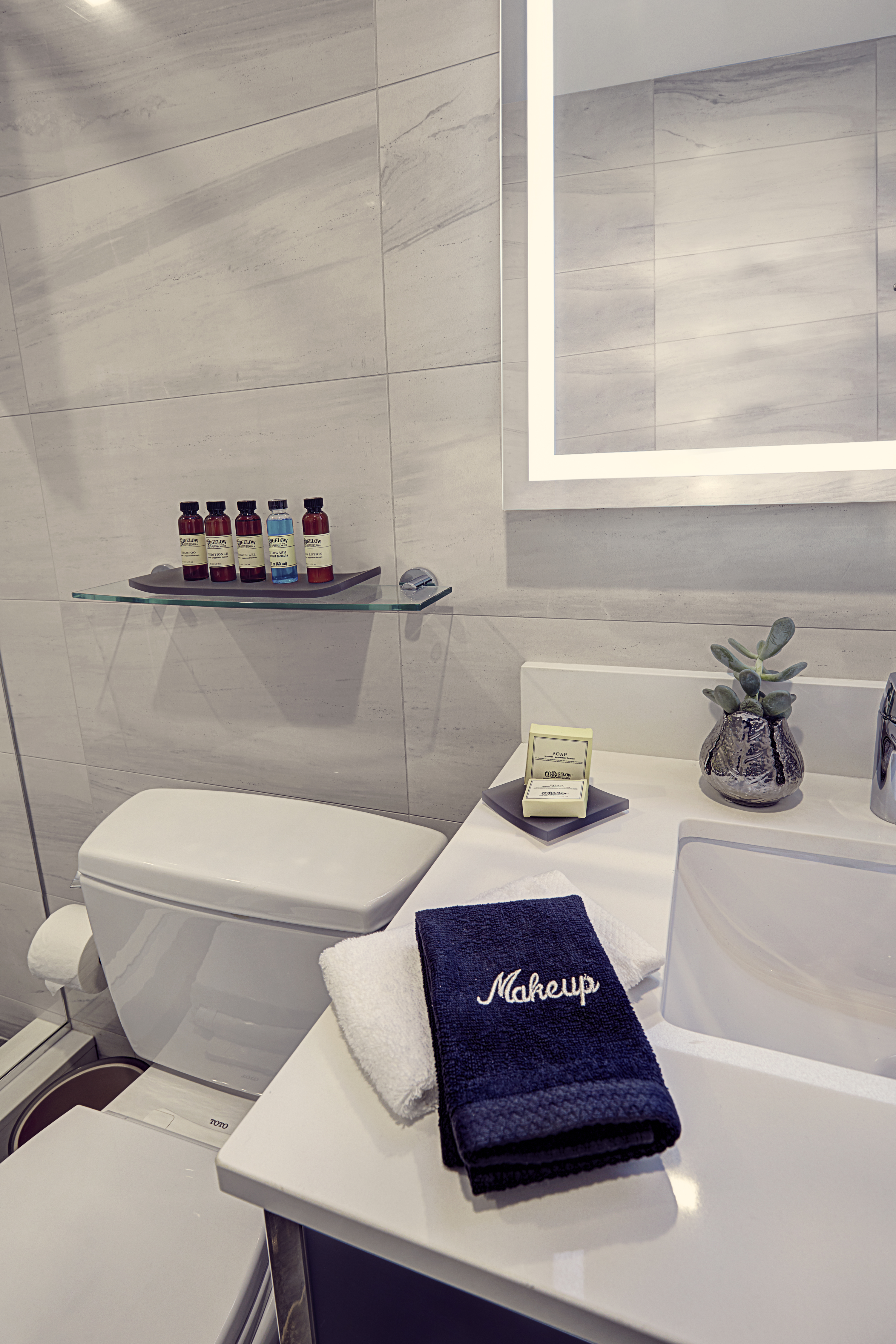 Double Superior Queen Bed