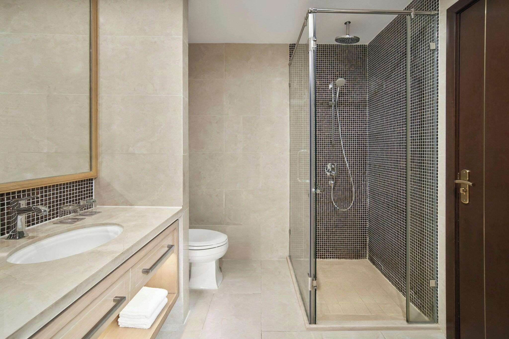 Double Deluxe with Views