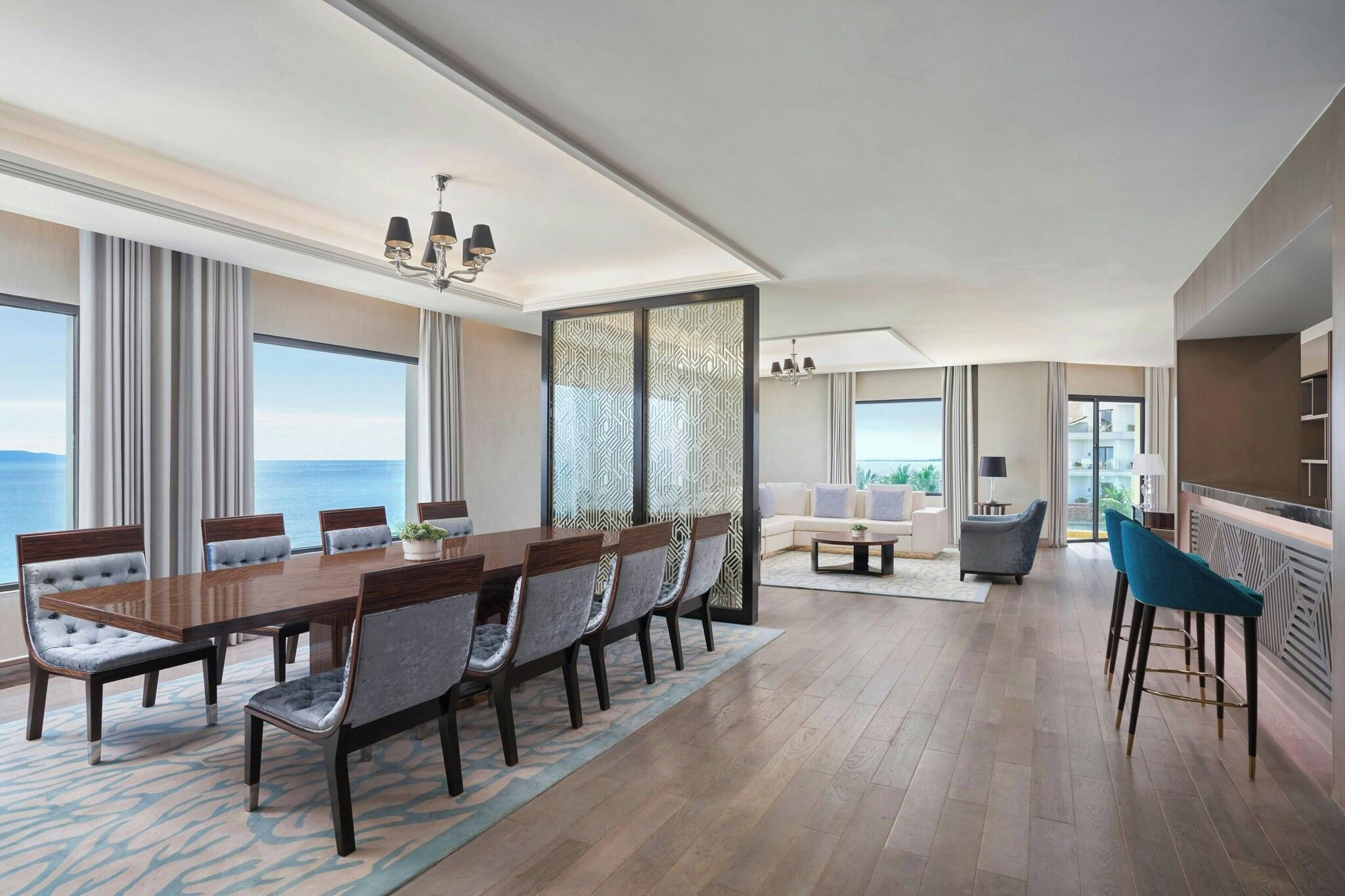 Suite Presidential with Views