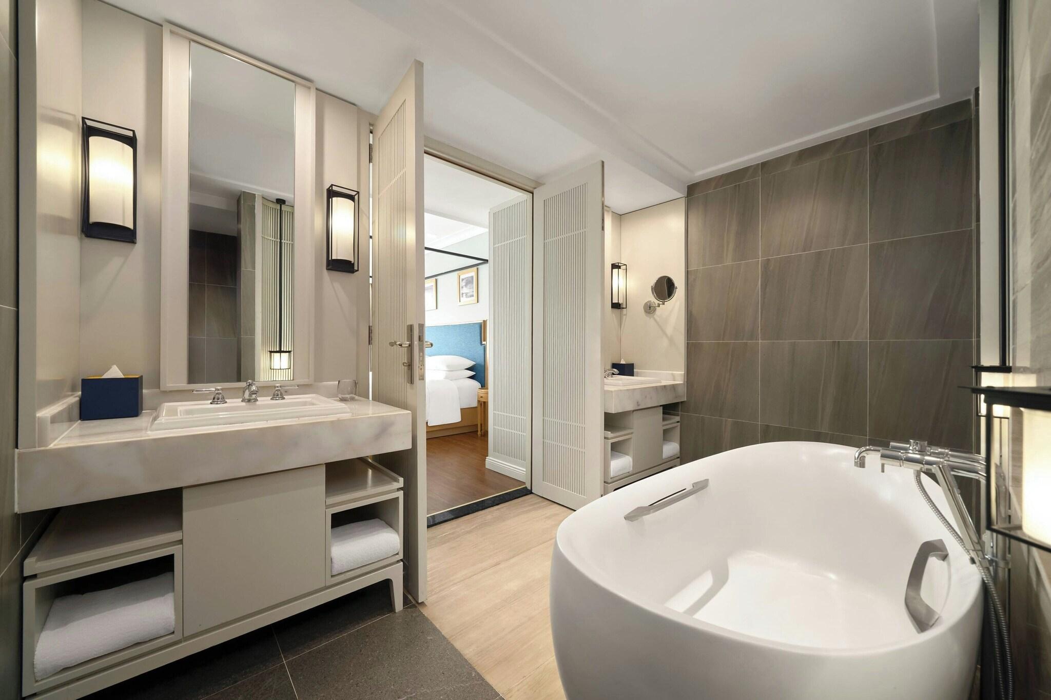 Villa Four Bedrooms with Private Pool