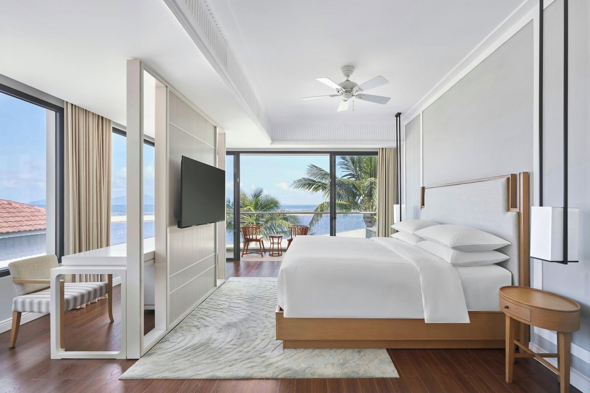 Villa Five Bedrooms with Private Pool