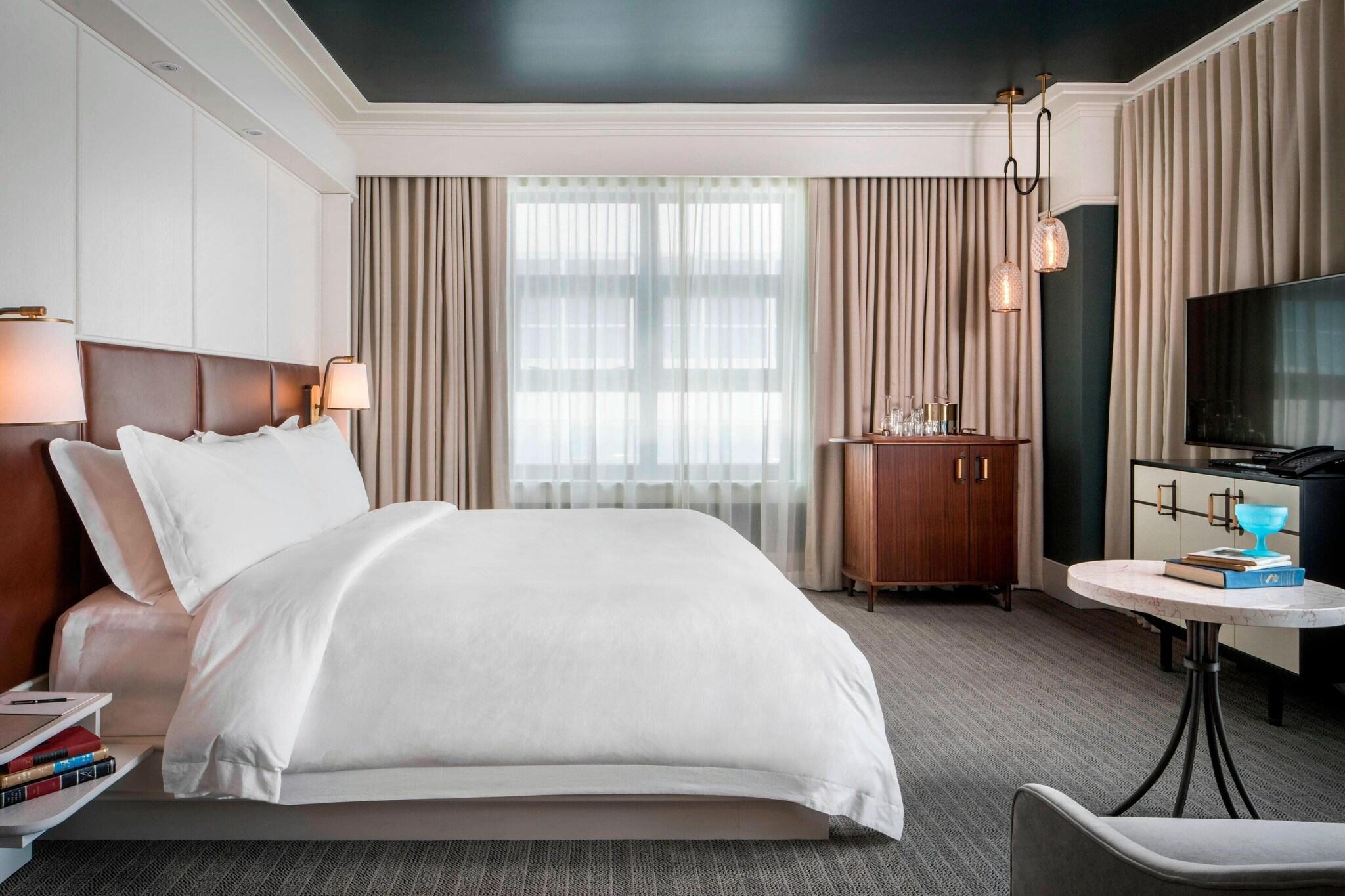 Double King Size Bed