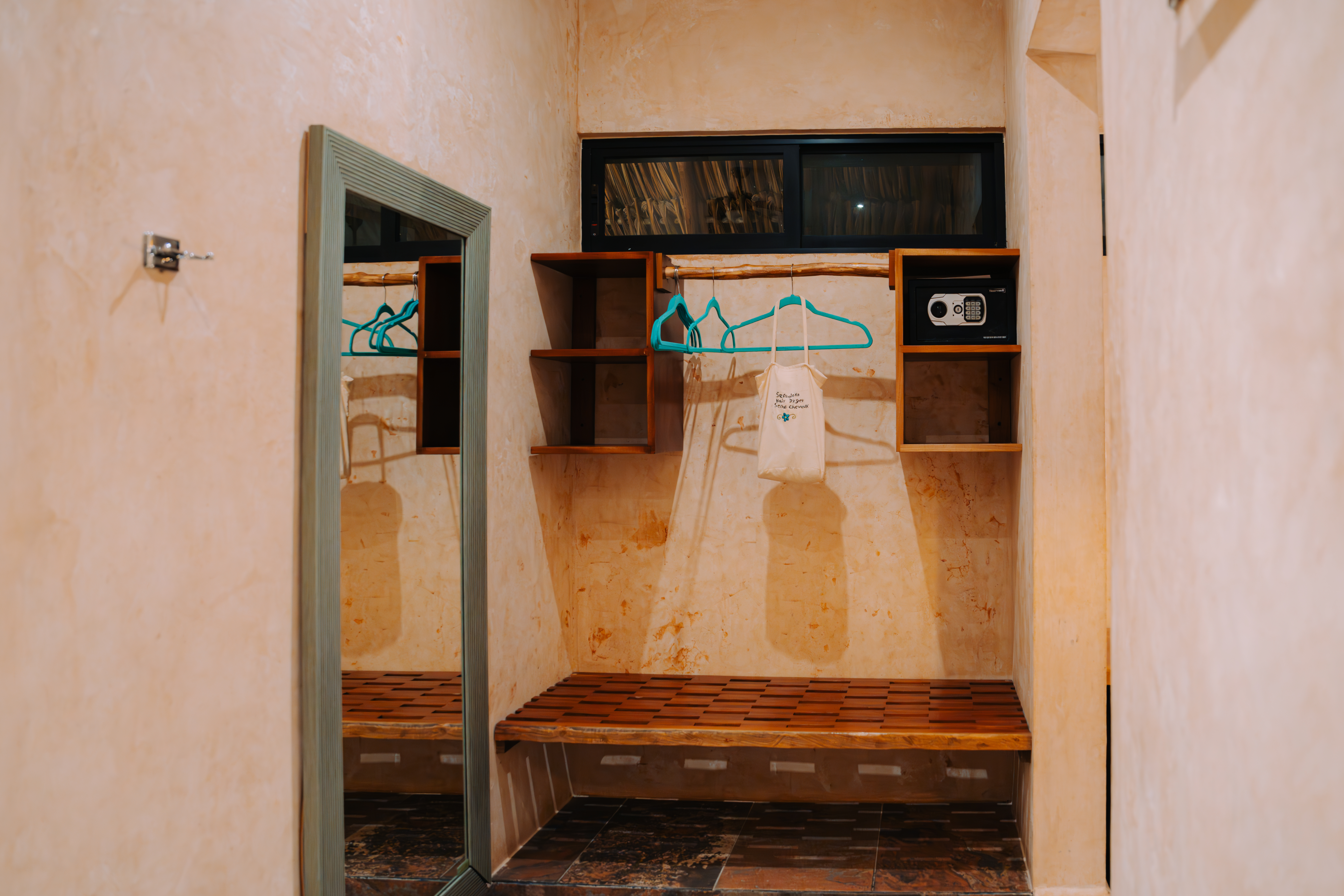 Villa Two Queen Beds