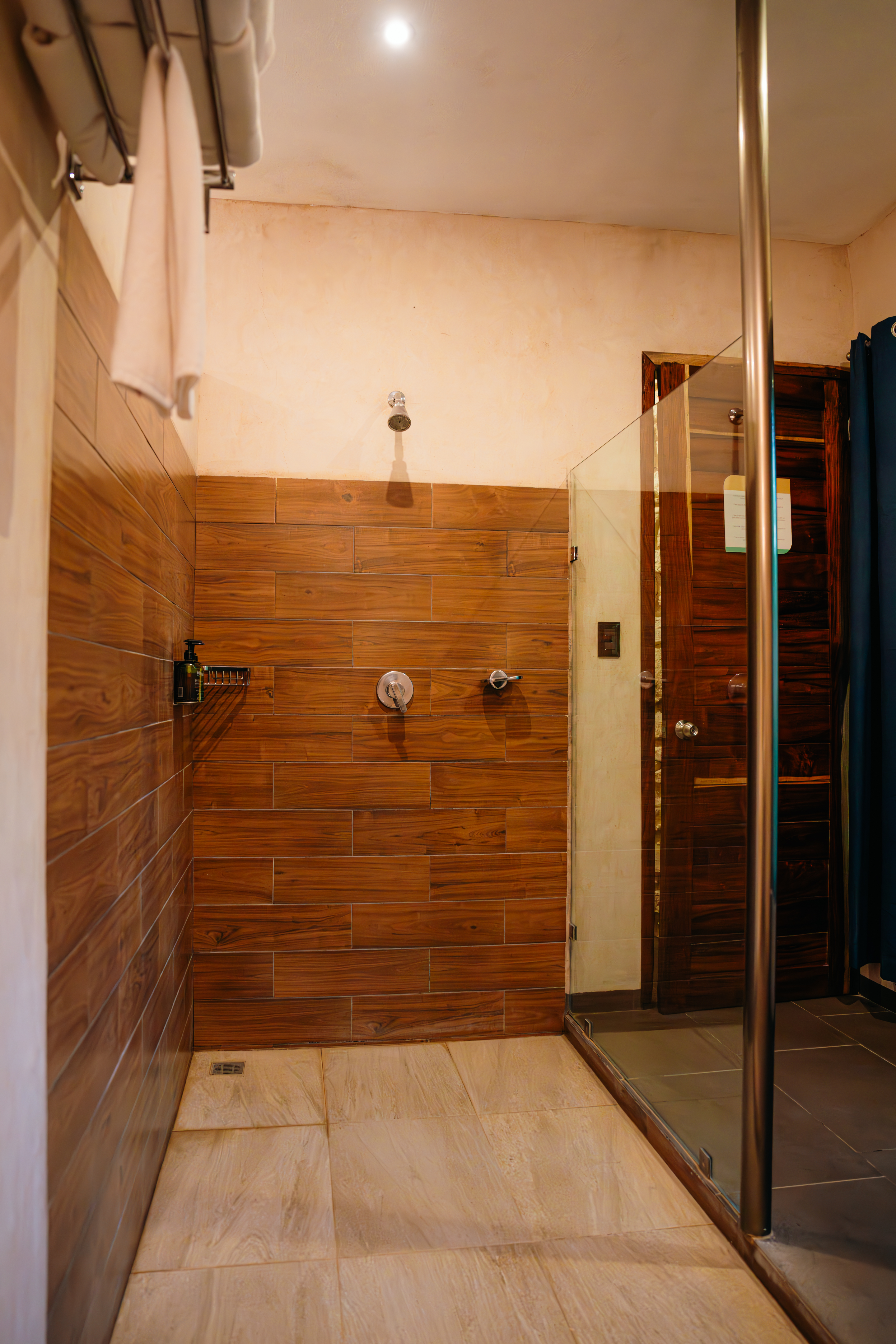 Cabin Two Queen Beds