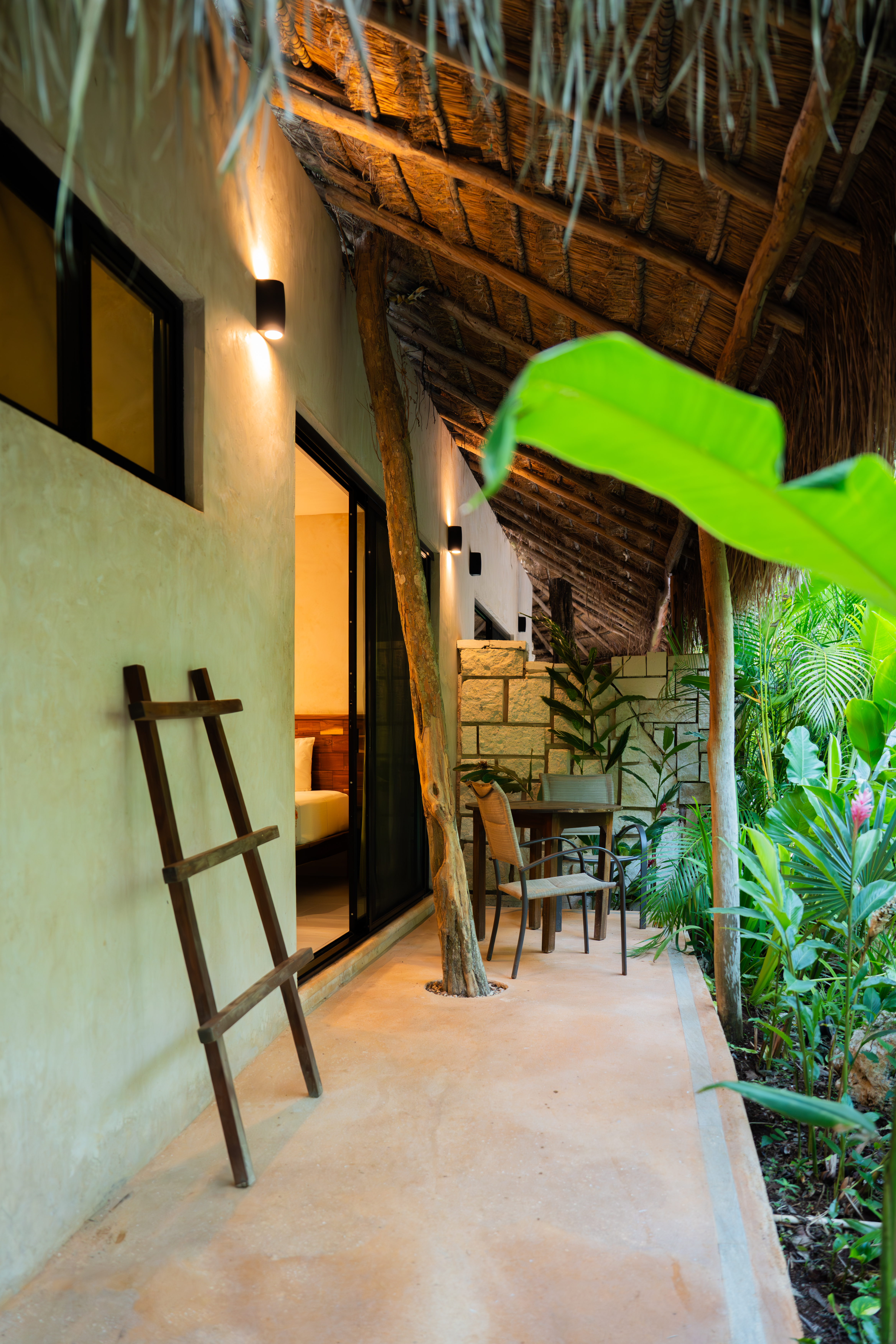 Cabin Two Queen Beds