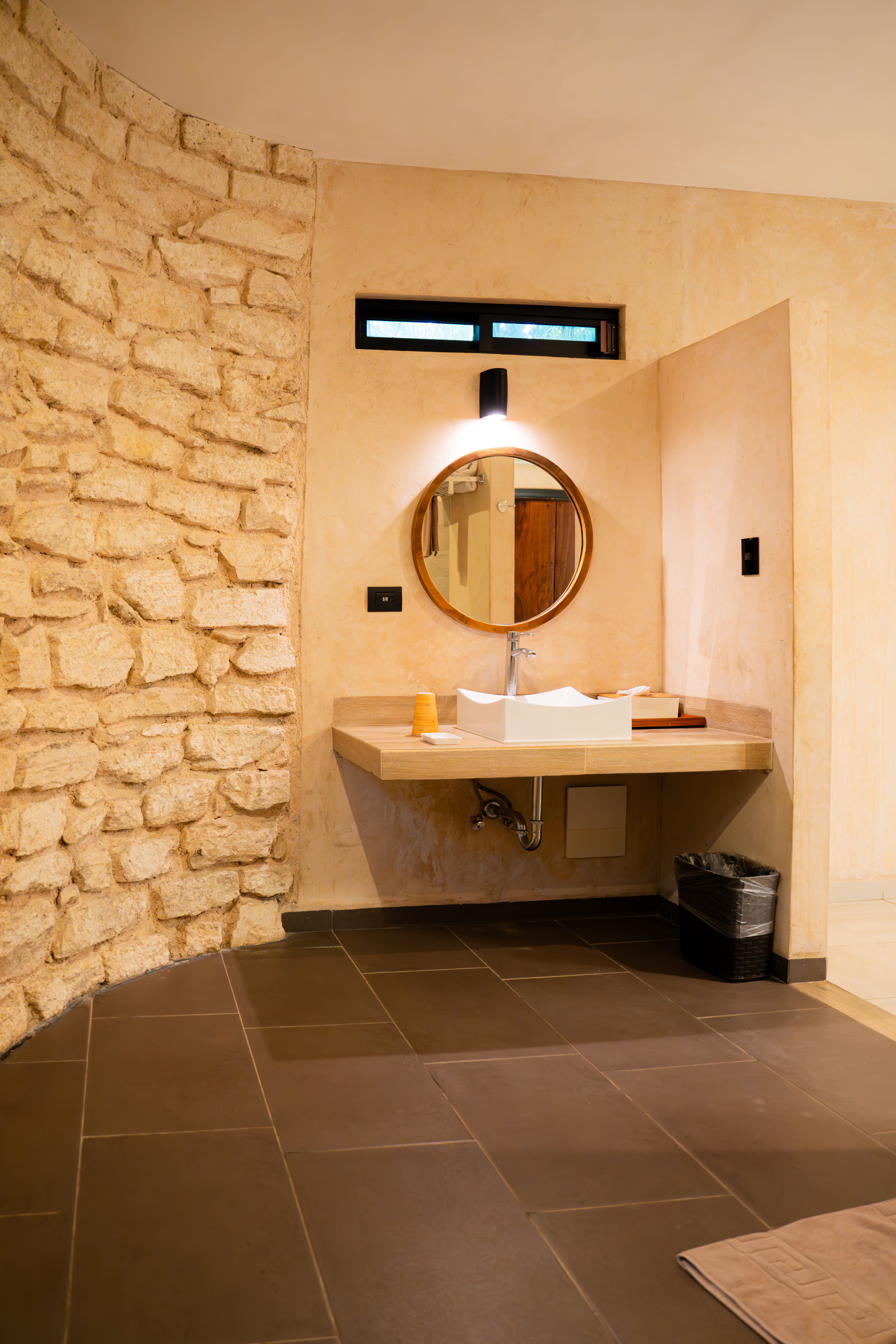 Cabin Two Queen Beds